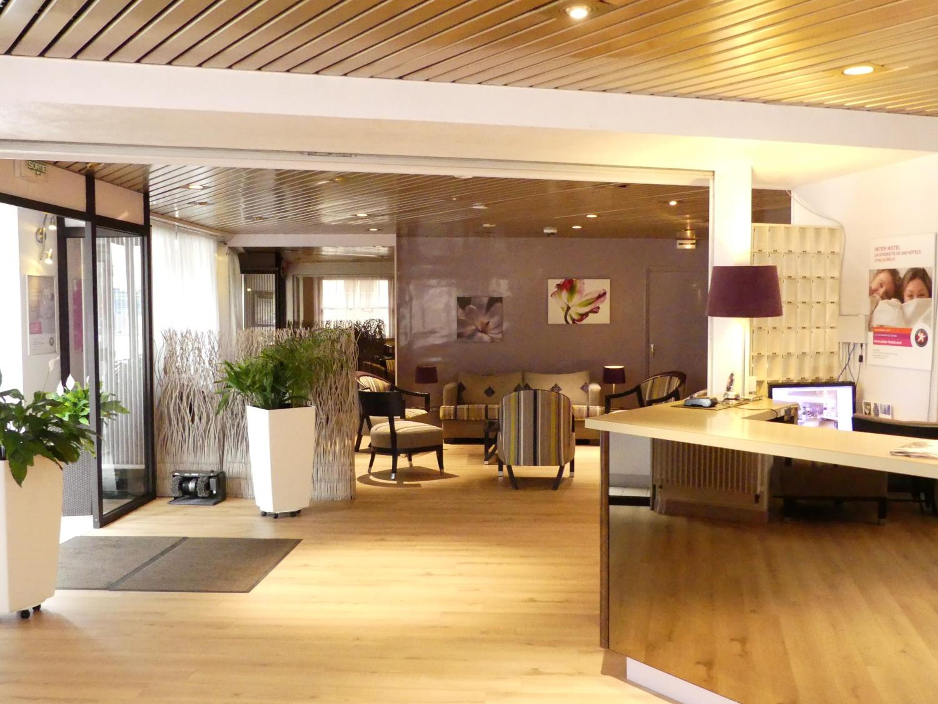 Evreux Vacations - Hotel de l'Orme, Akena - Property Image 2