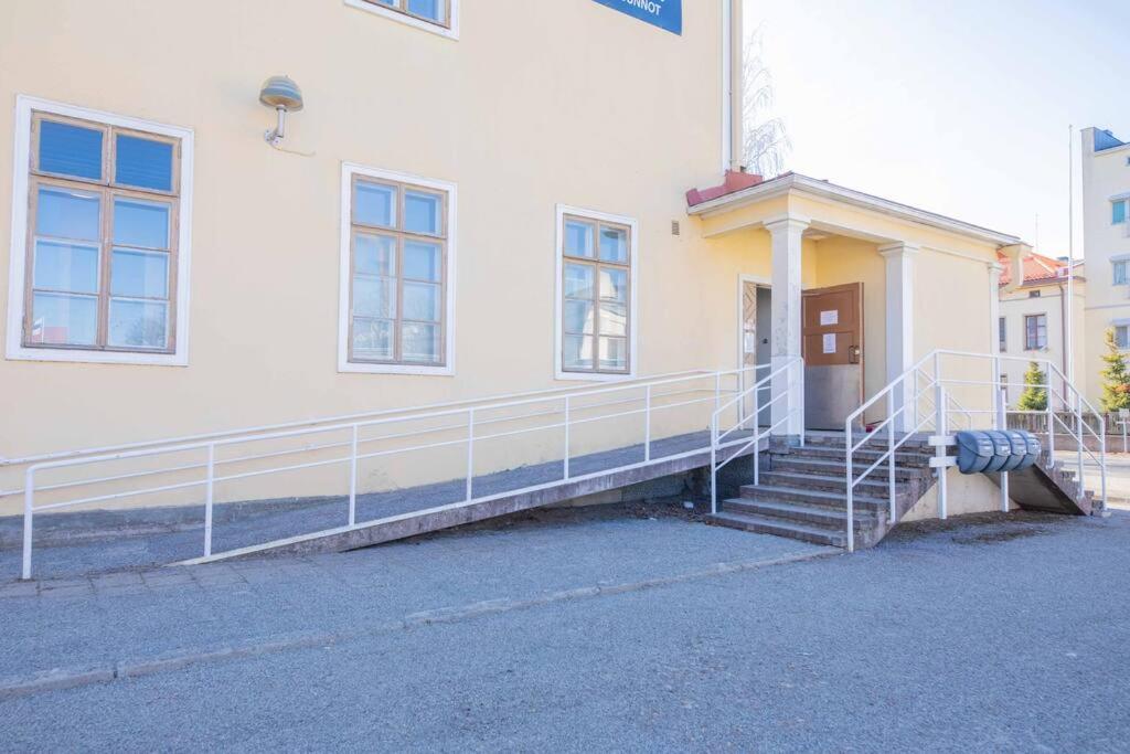 Tyylikäs 3mh keskusta asunto, Vanha Postitalo