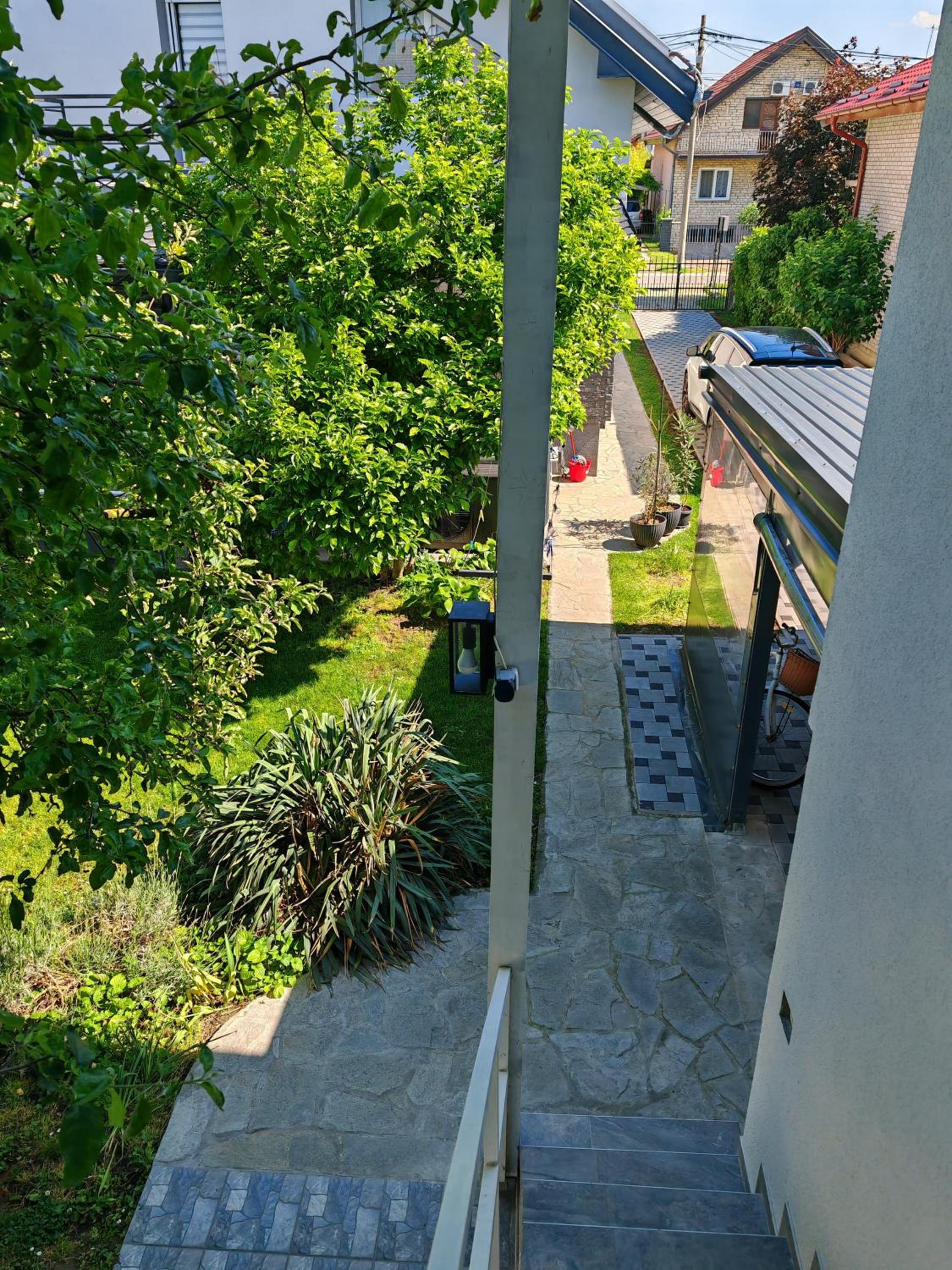 Photo 48