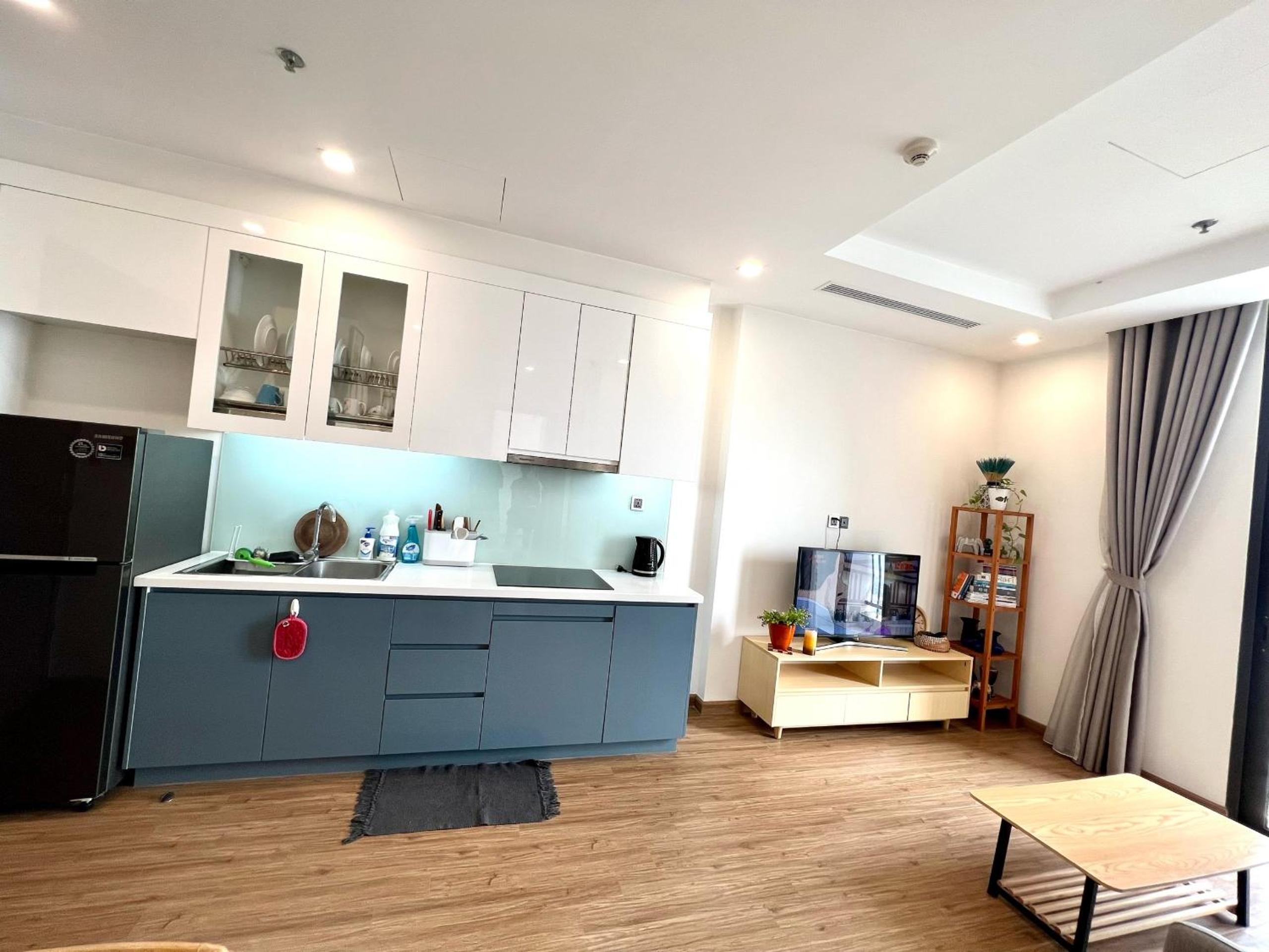 2 Bedrooms in luxury @Vinhomes Green Bay Ha Noi.