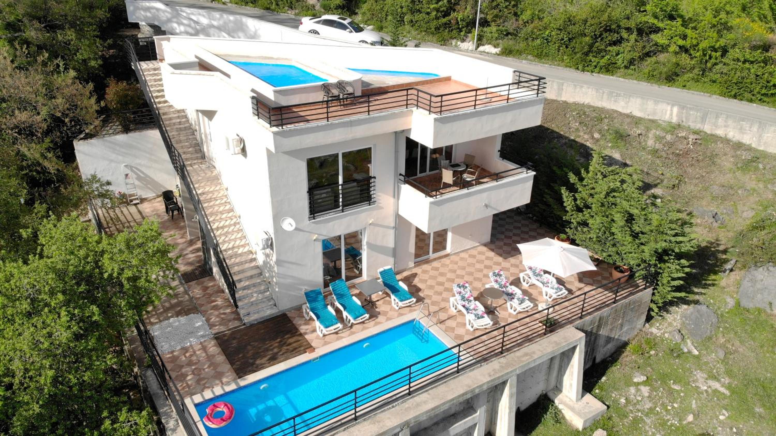 Villa Tre Tri