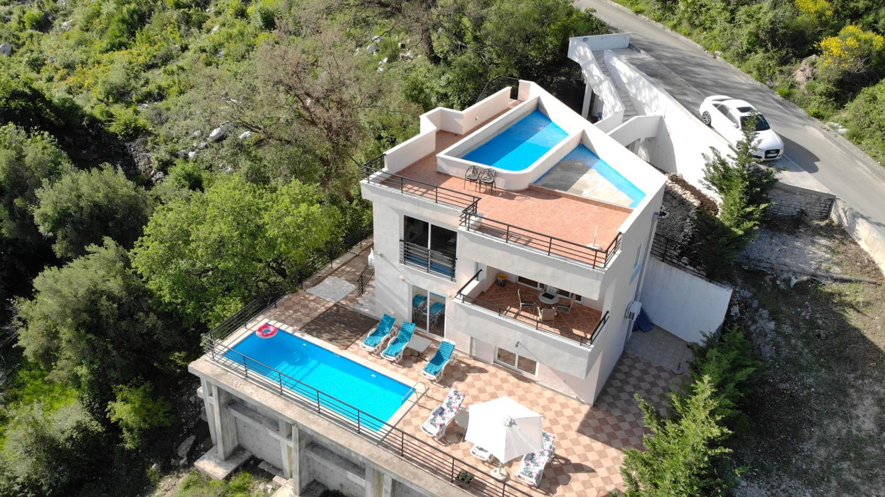 Villa Tre Tri