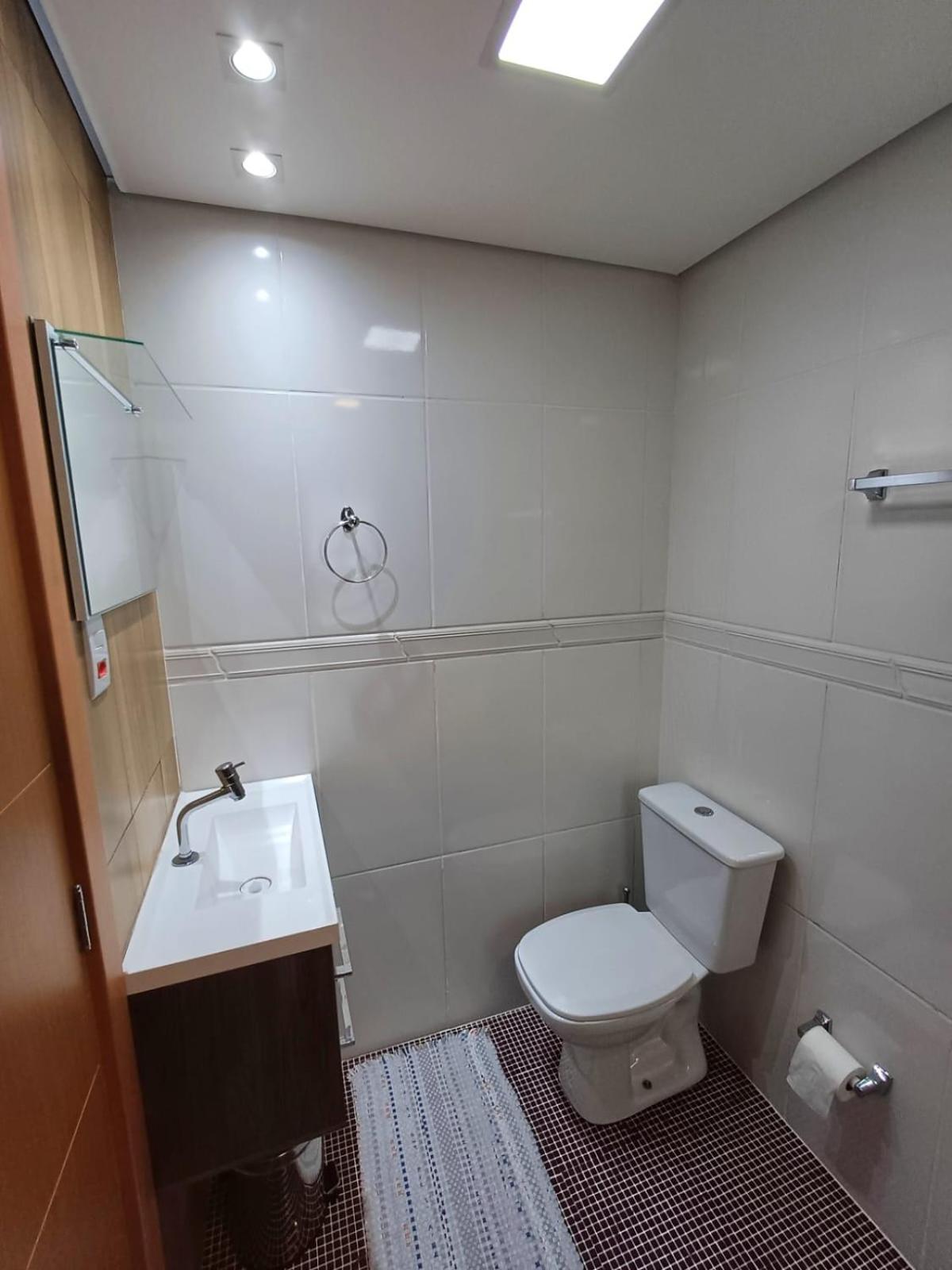 Minicasa Show, 27m², com churrasqueira e varanda!