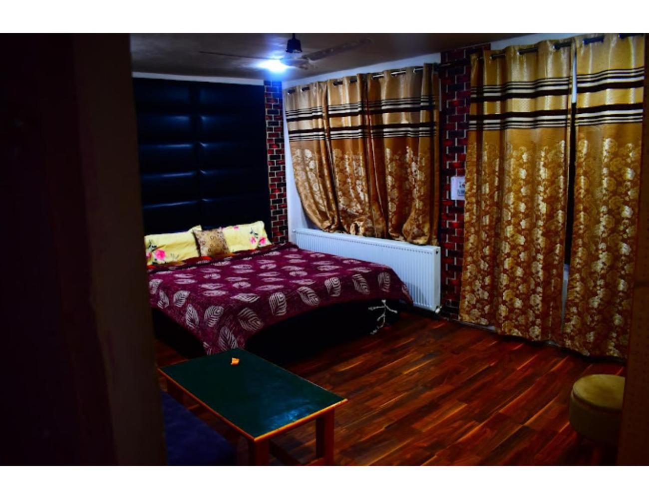 Hotel The Gulmarg Gateway Resort, Jammu and Kashmir