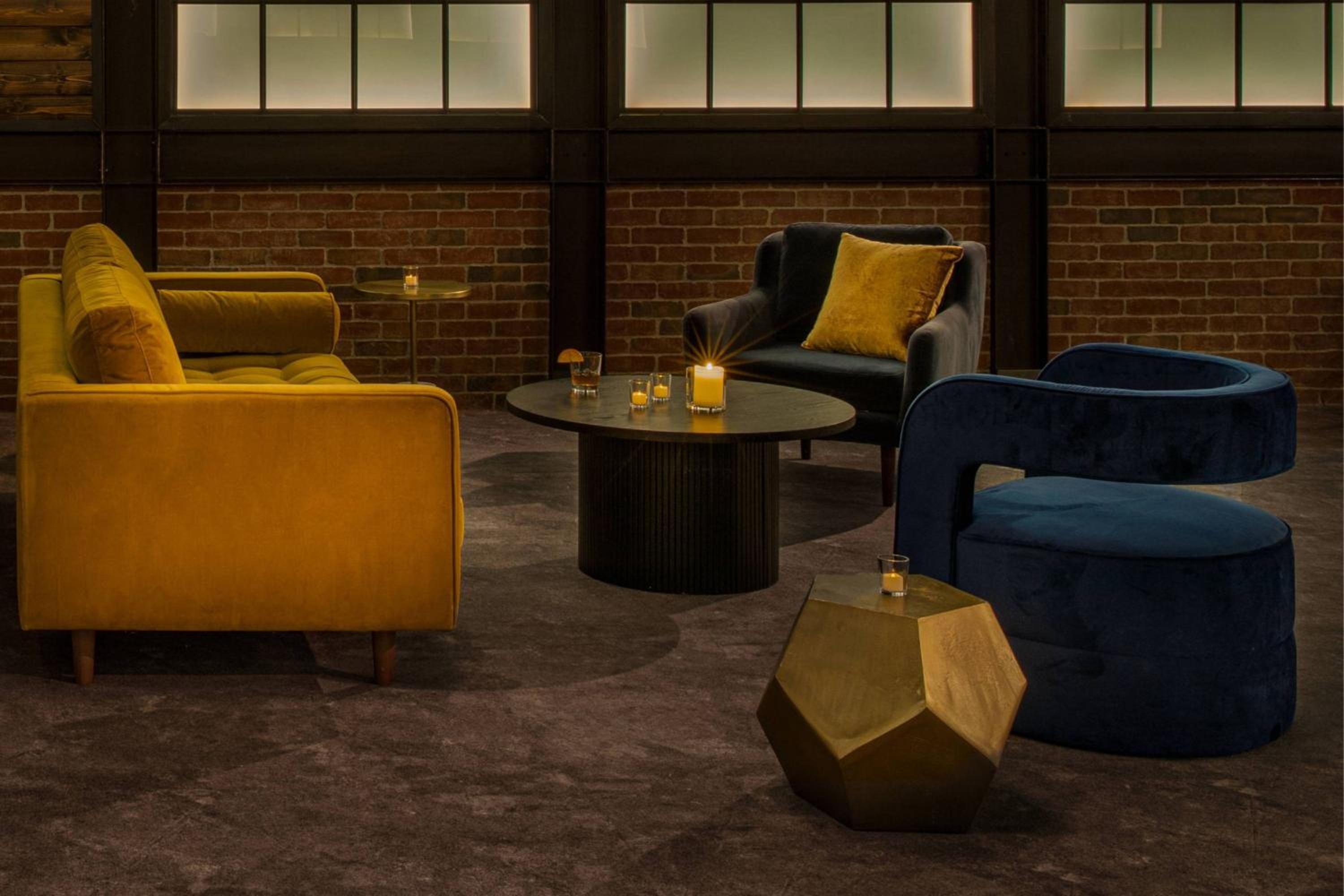 Moxy Downtown Los Angeles