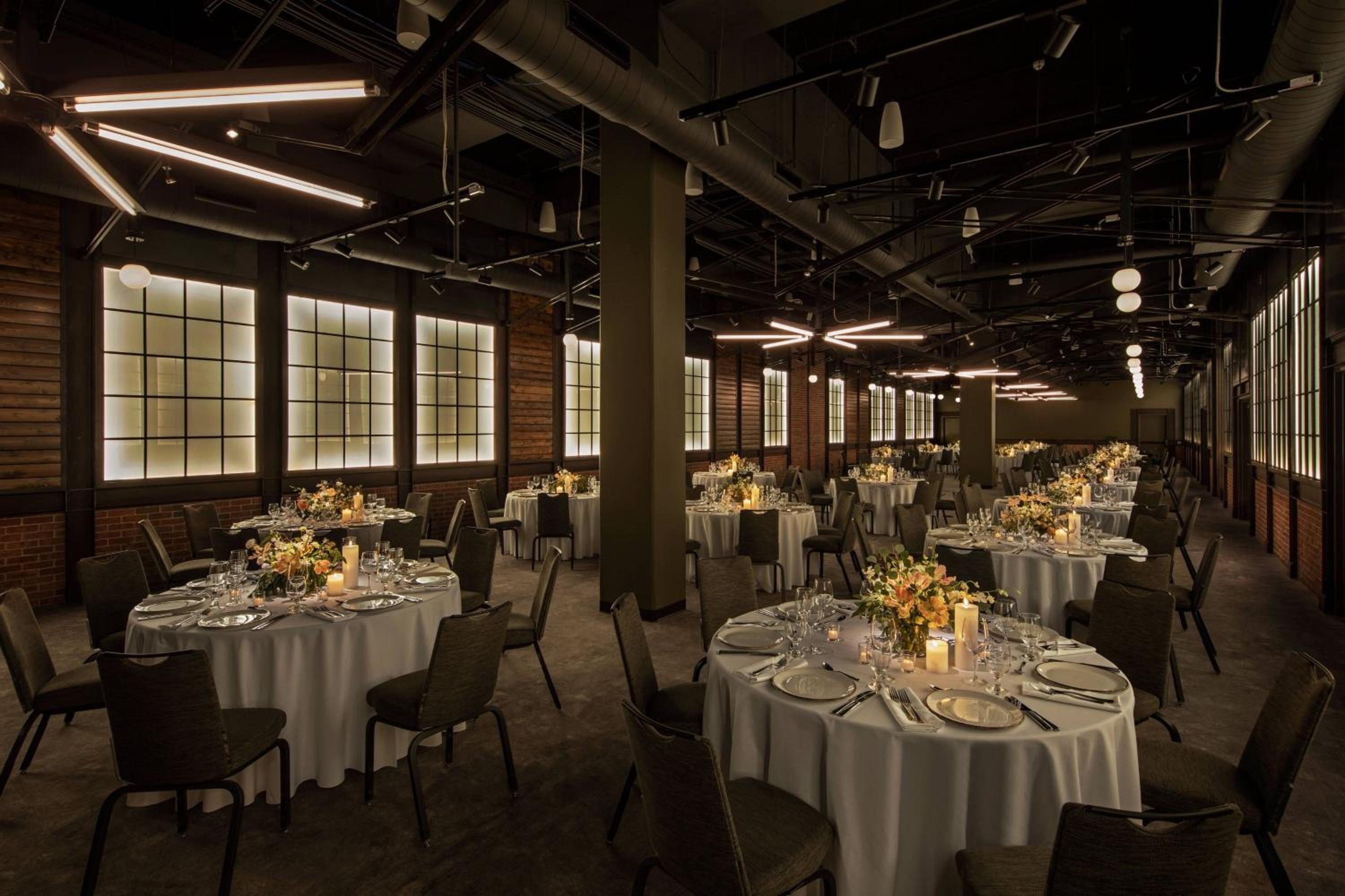 Moxy Downtown Los Angeles