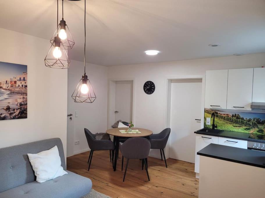 Neues 2 Zimmer Schmuckstück