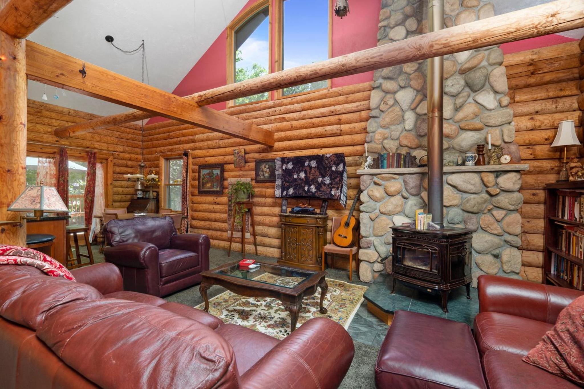 Beautiful Log Cabin Wooded Lake Access Interlochen Arts Academy view 3