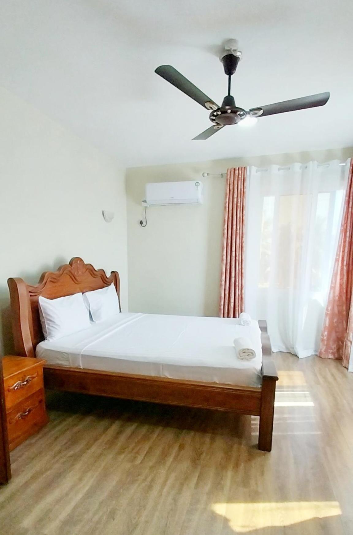 Hydro Apartment