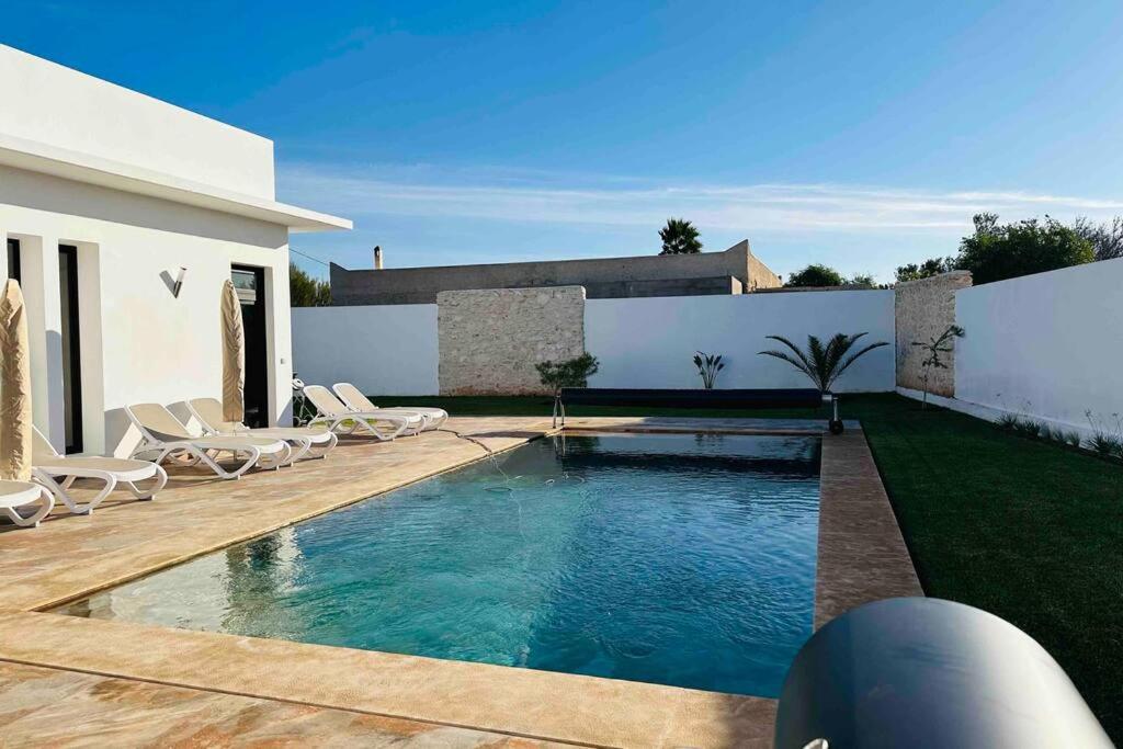 Villa Darline Maison Design Piscine chauffée