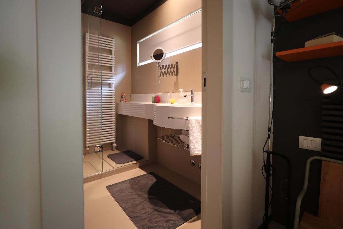B&B Morindino Design