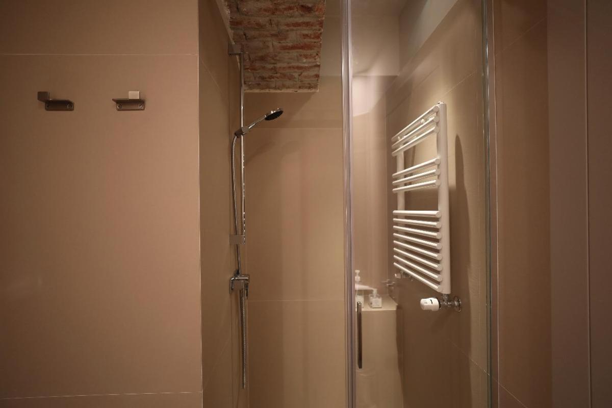 B&B Morindino Design
