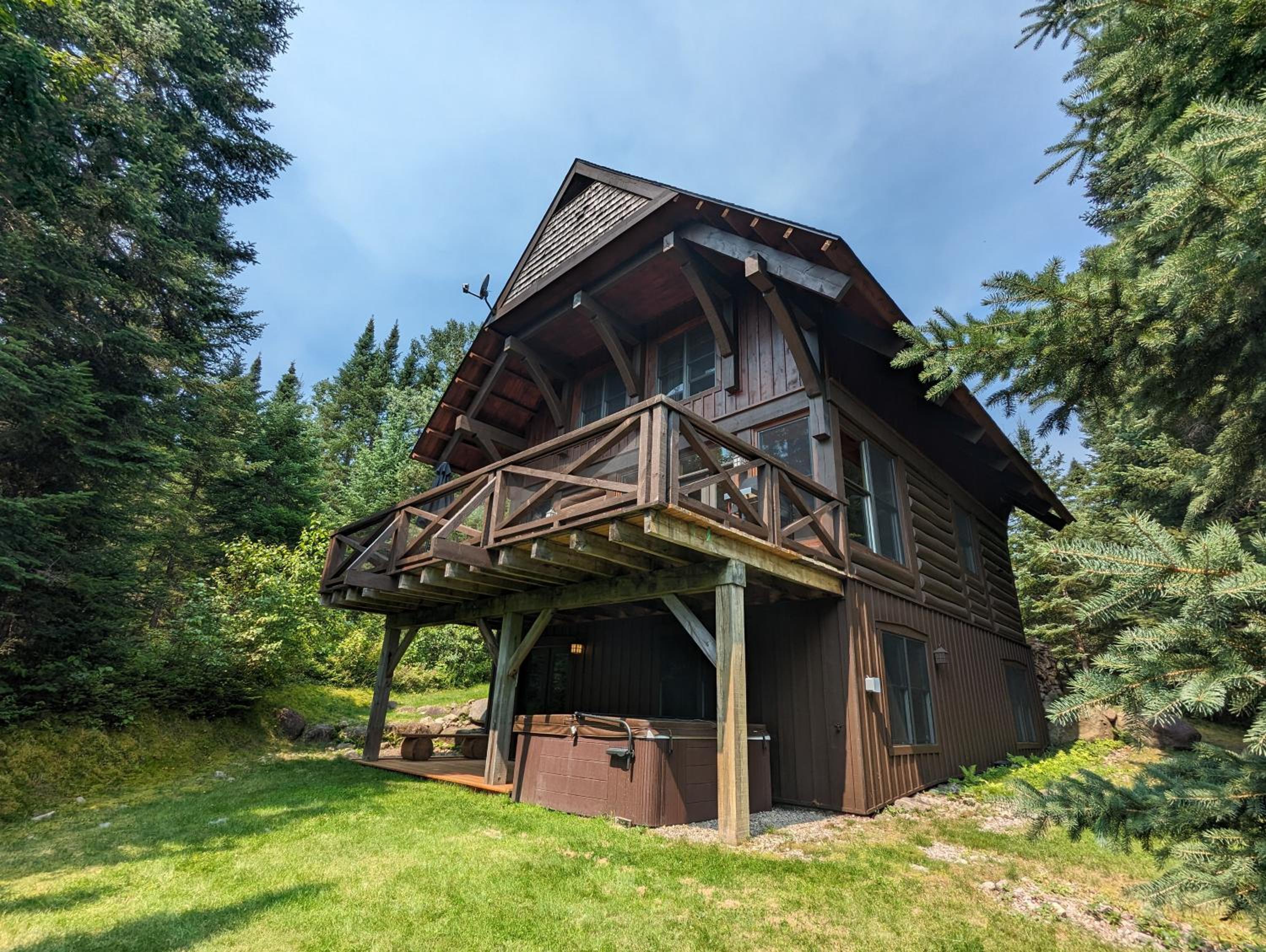 Cote Nord Tremblant Chalet Louie