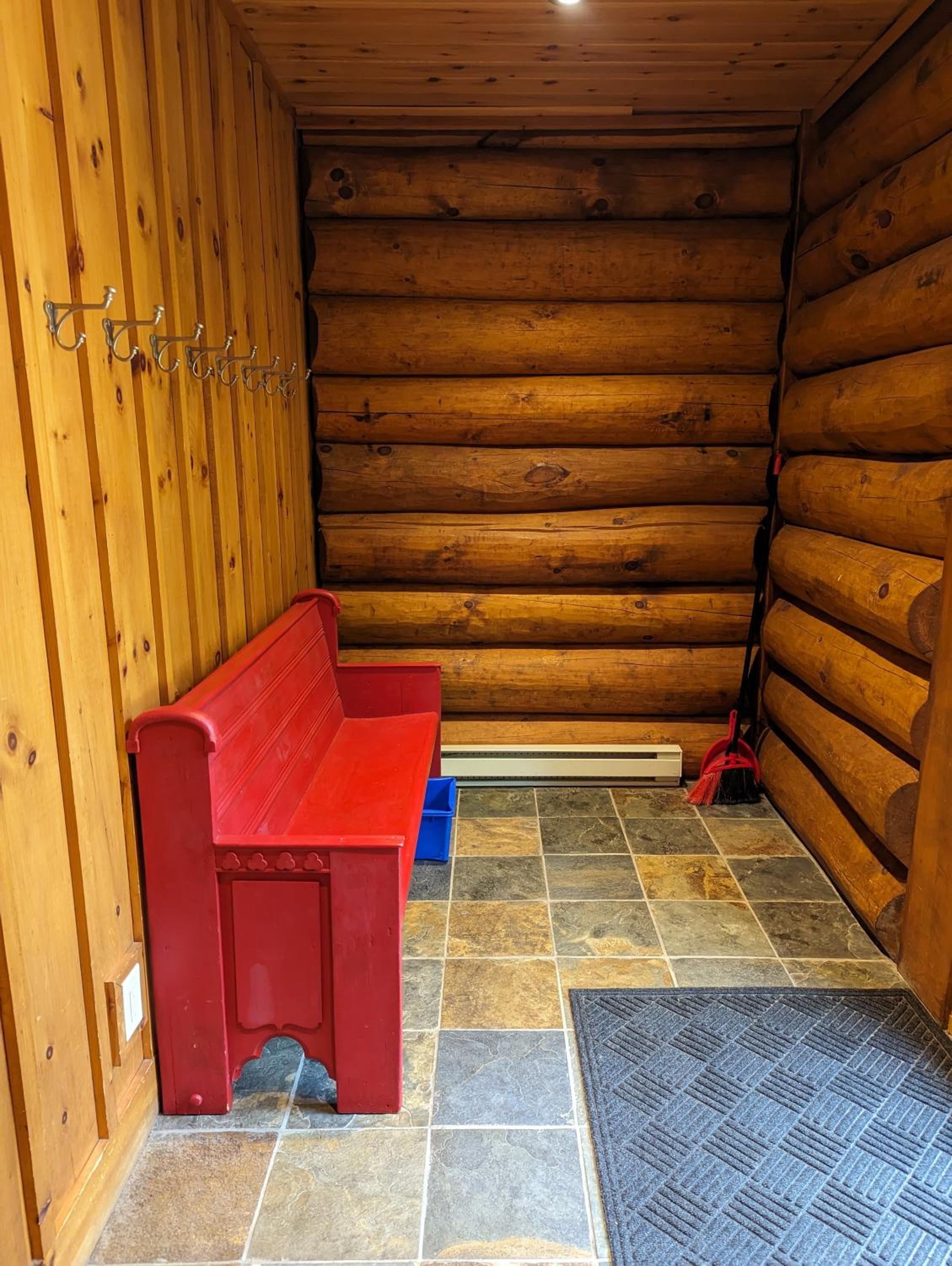 Cote Nord Tremblant Chalet Louie