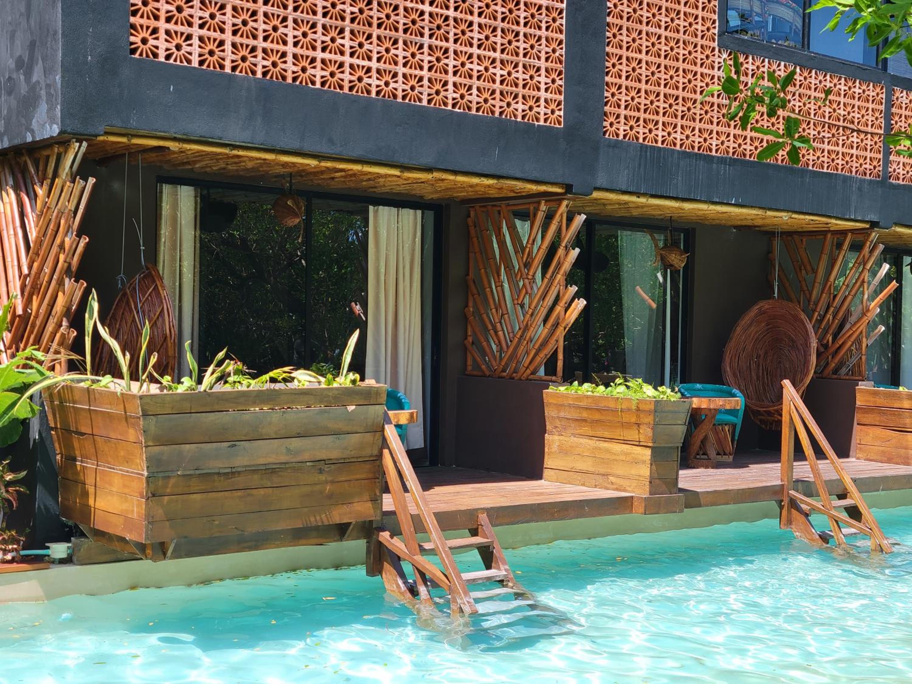Akuazul Resorts Adults Only