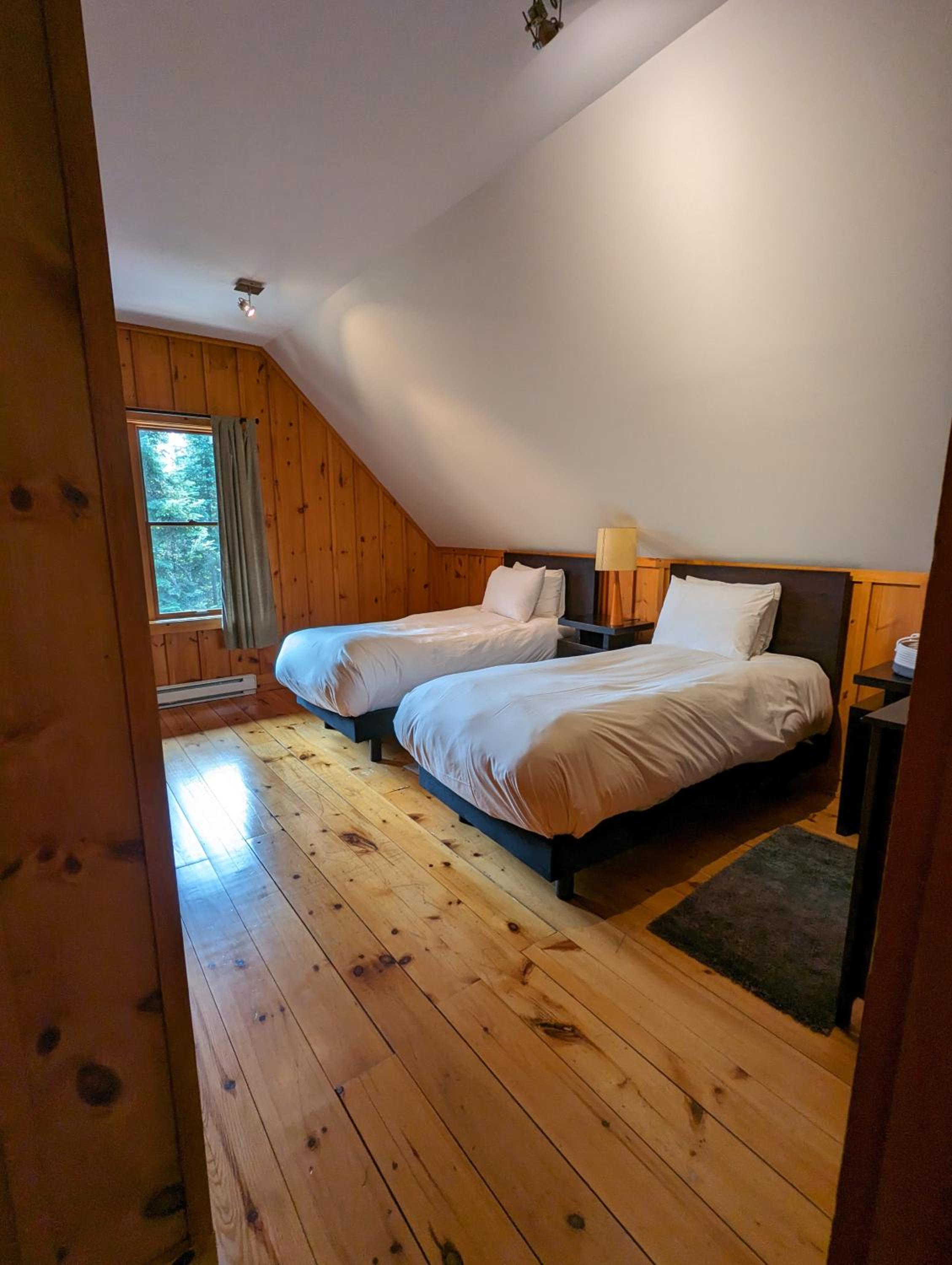 Cote Nord Tremblant Chalet Louie