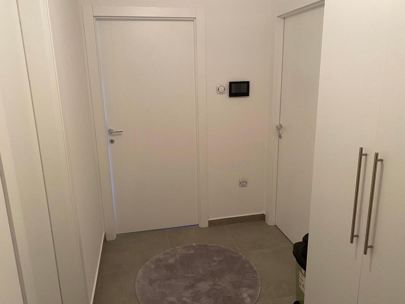 Dora Apartman