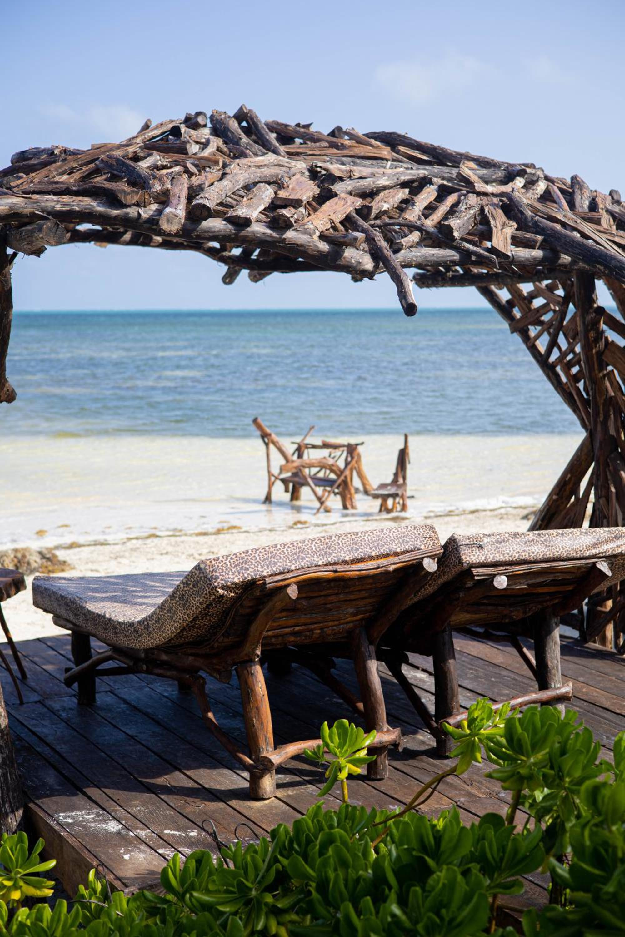 Akuazul Resorts Adults Only