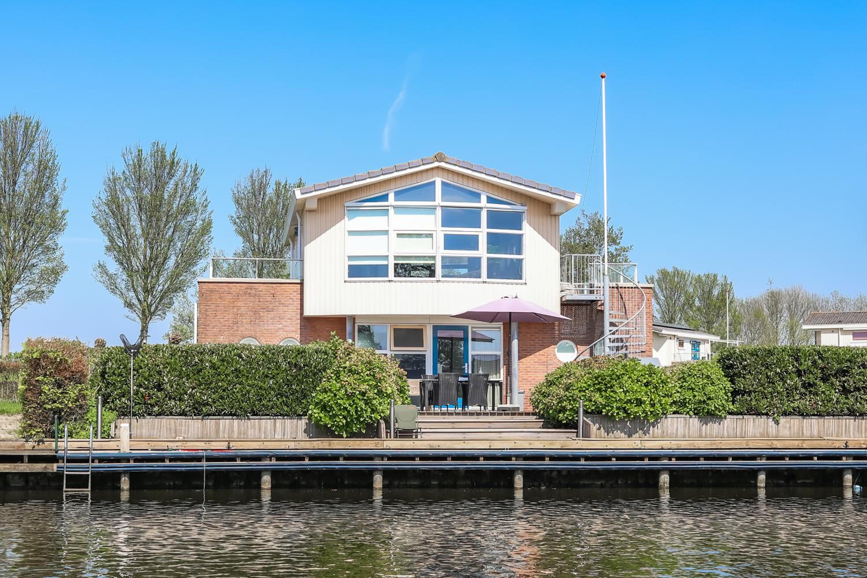 Watervilla Workum