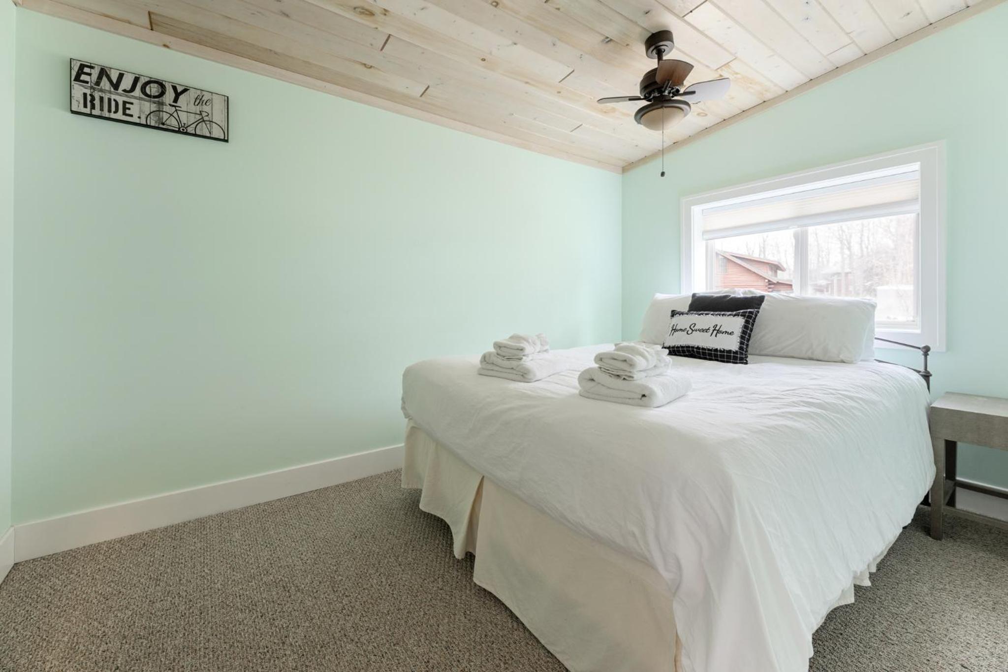 Green Lake Central Cottage view 4