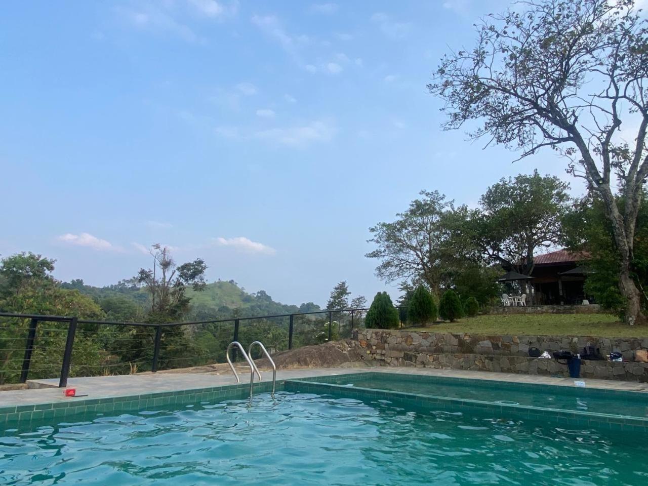 Kalan Digana (Kandy) view 2