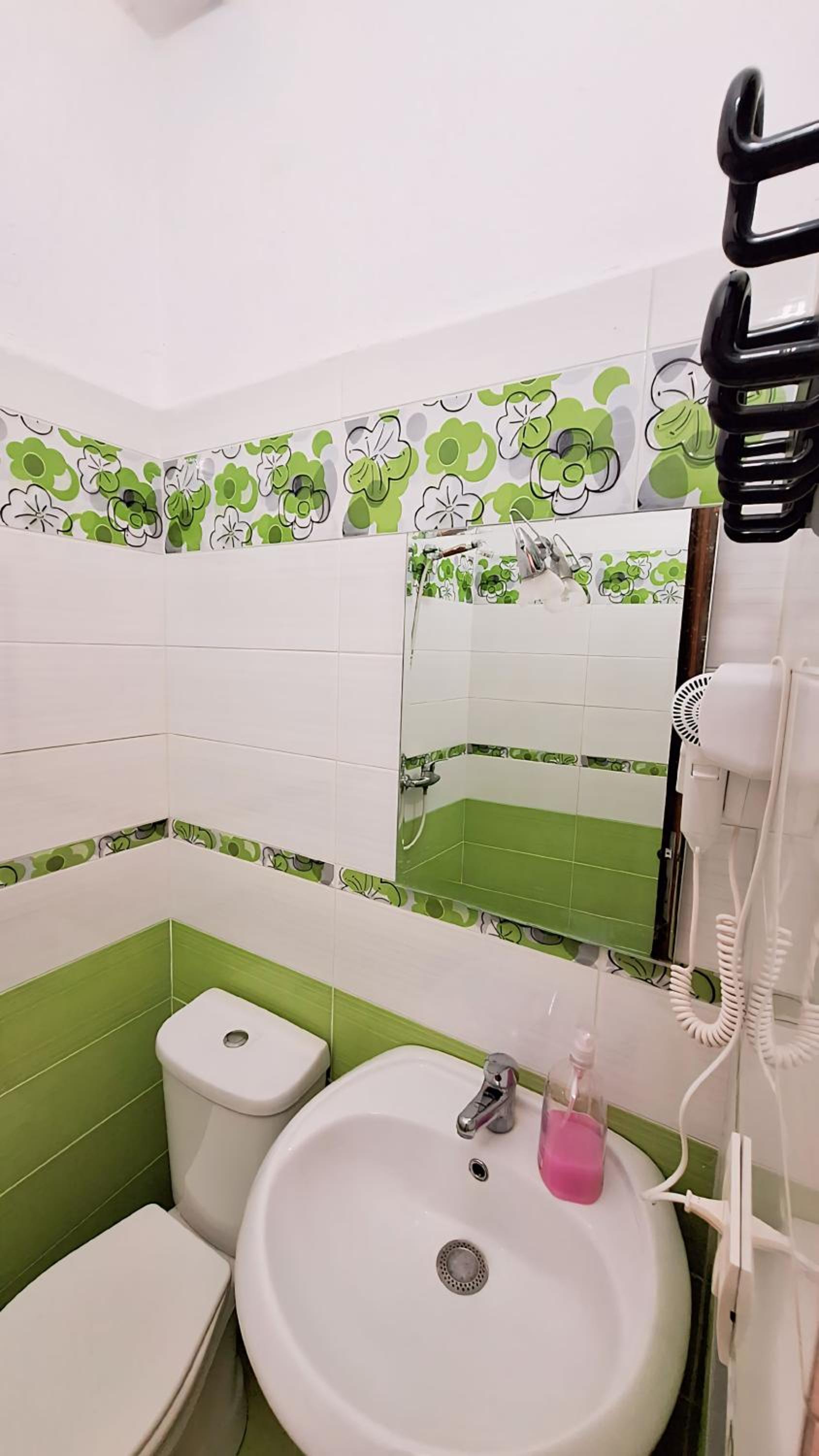 Guesthouse Alvaro Kadiu