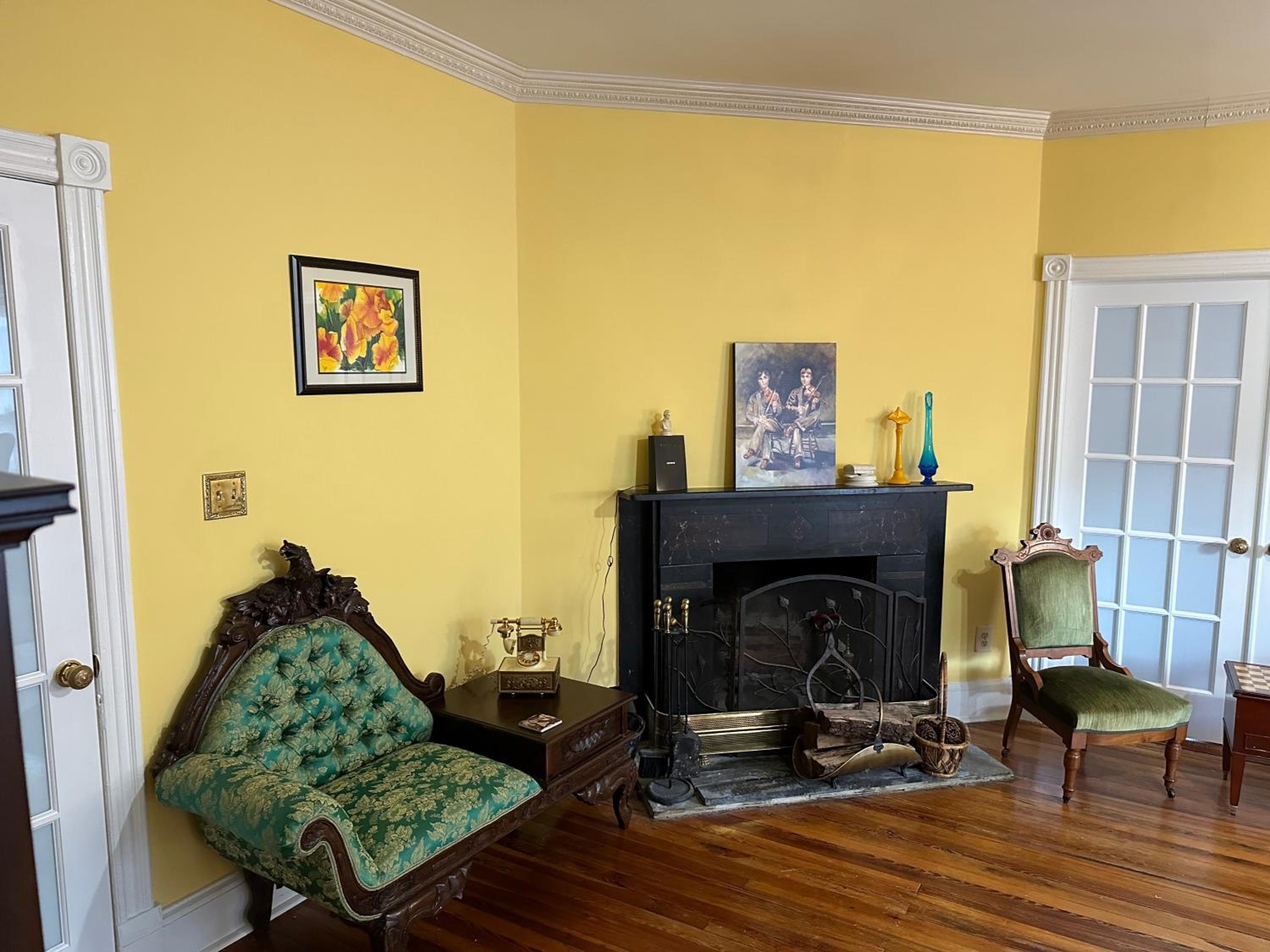 Inn on Fox Meadow - Spacious Victorian Inn view 3