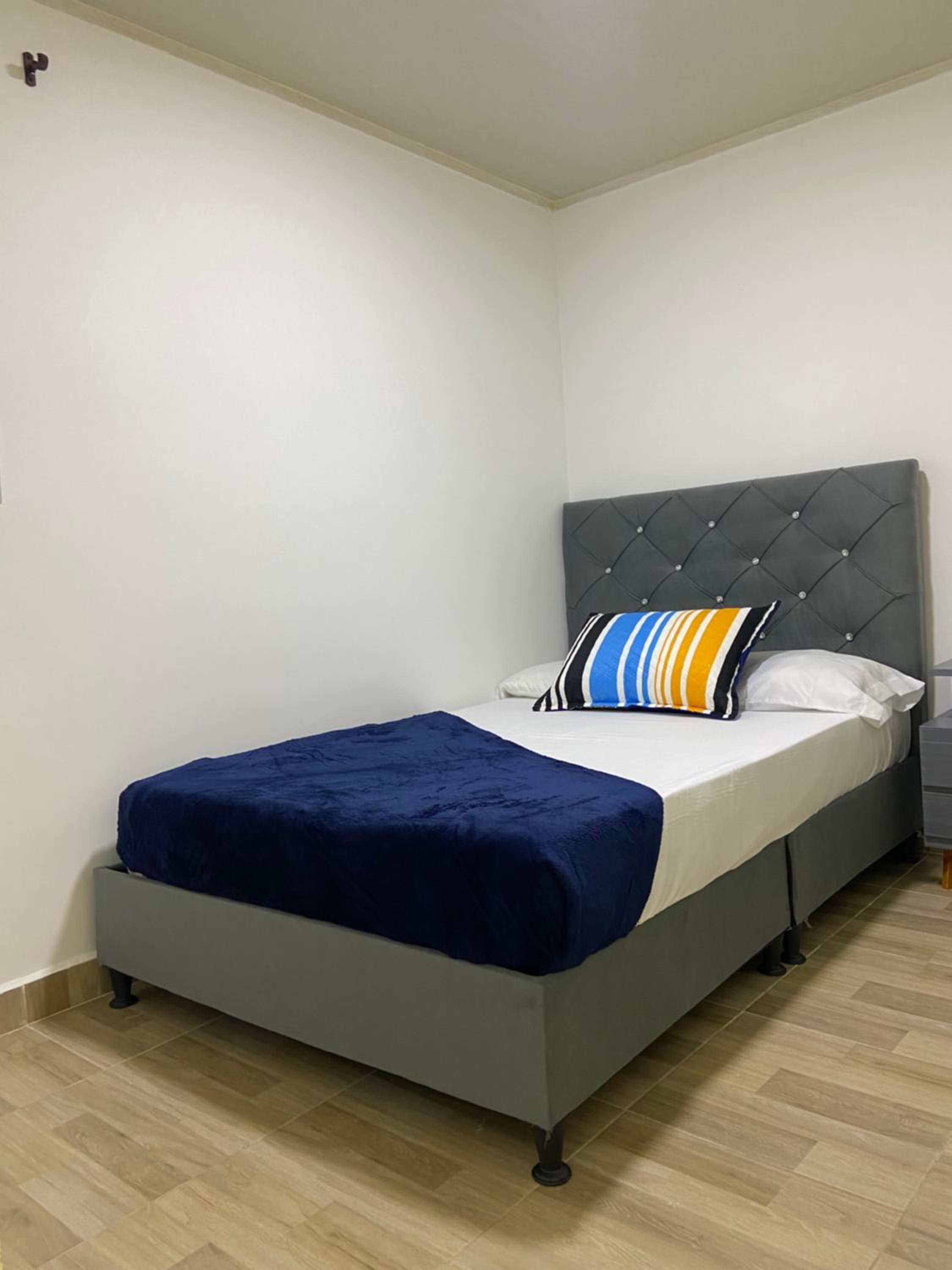 Apartamento bien ubicado