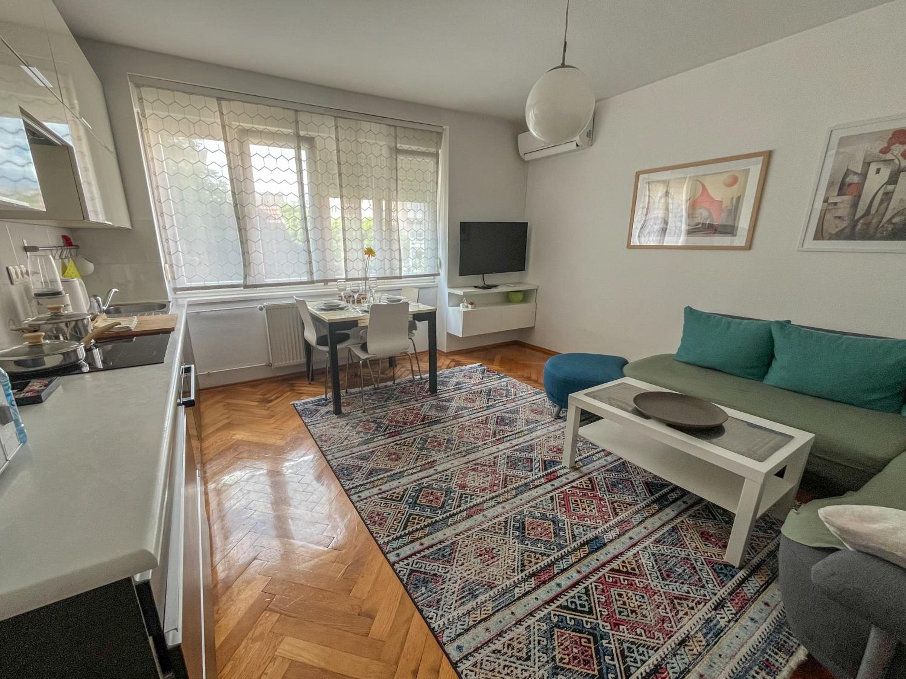 Bell Apartment