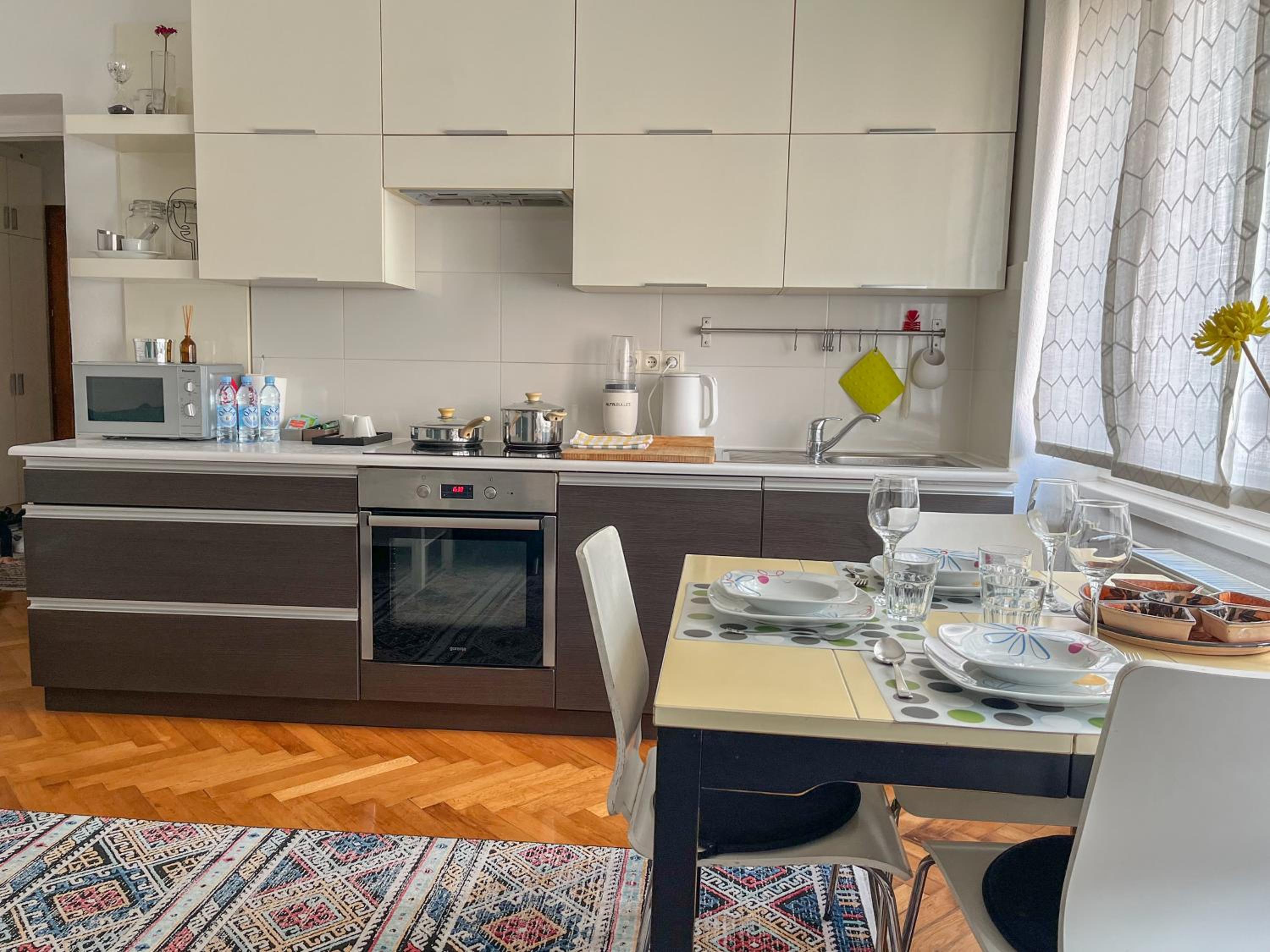 Bell Apartment