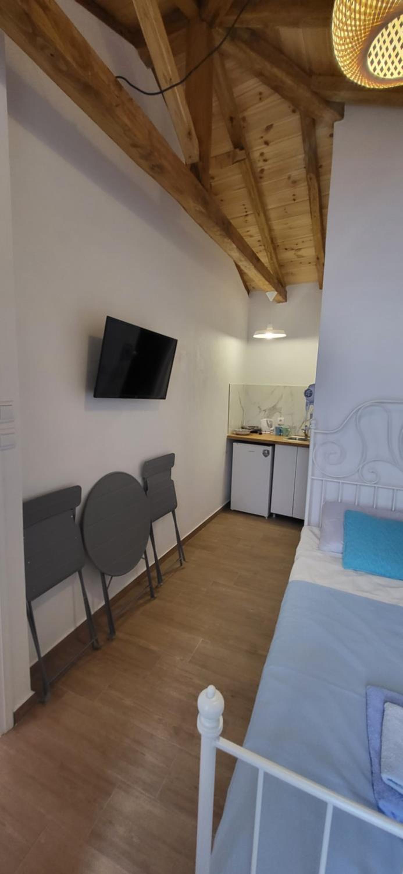 Studio Azzuro