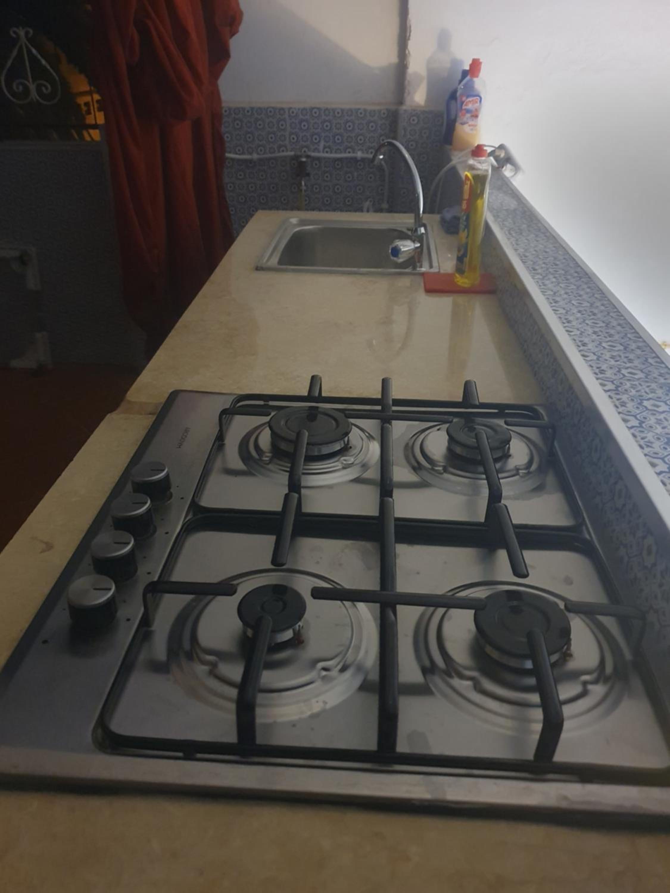 Studio pour six personnes à kouba plus grande terasse
