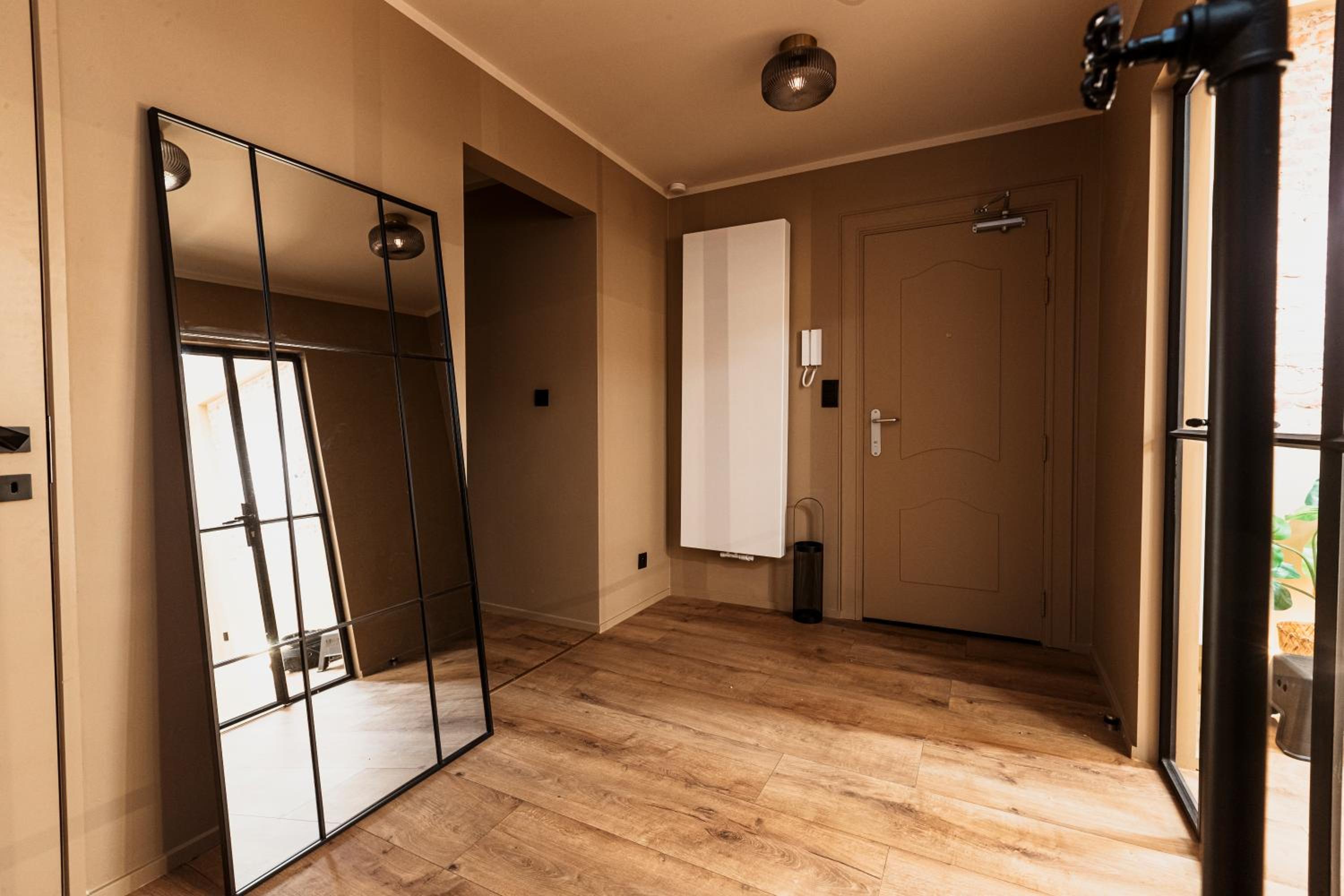 Golden Dove Luxury Apartment