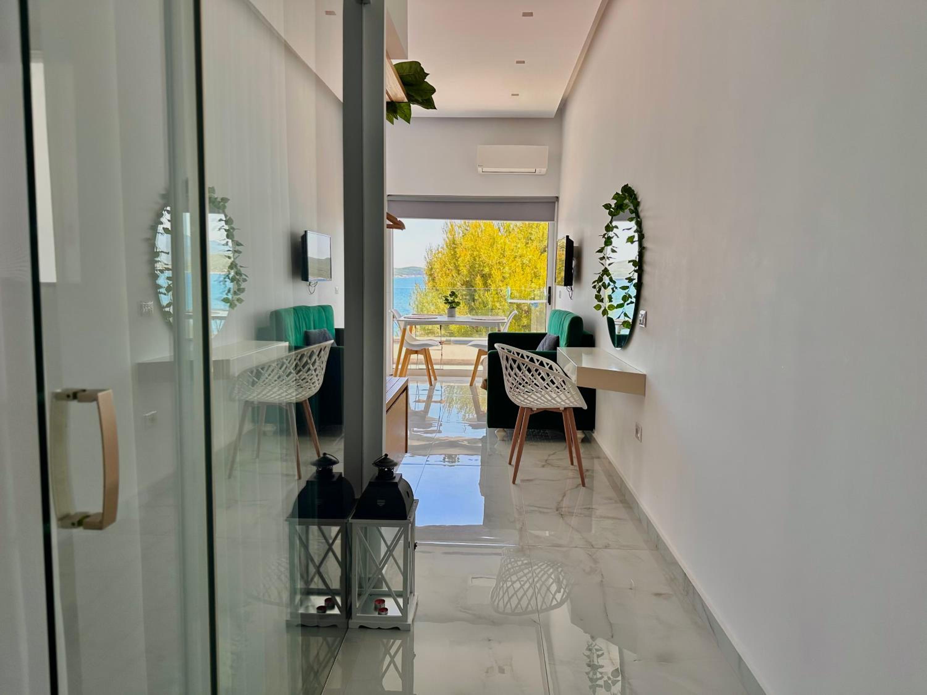 Sea Horizon Vsl Suites & Apartments