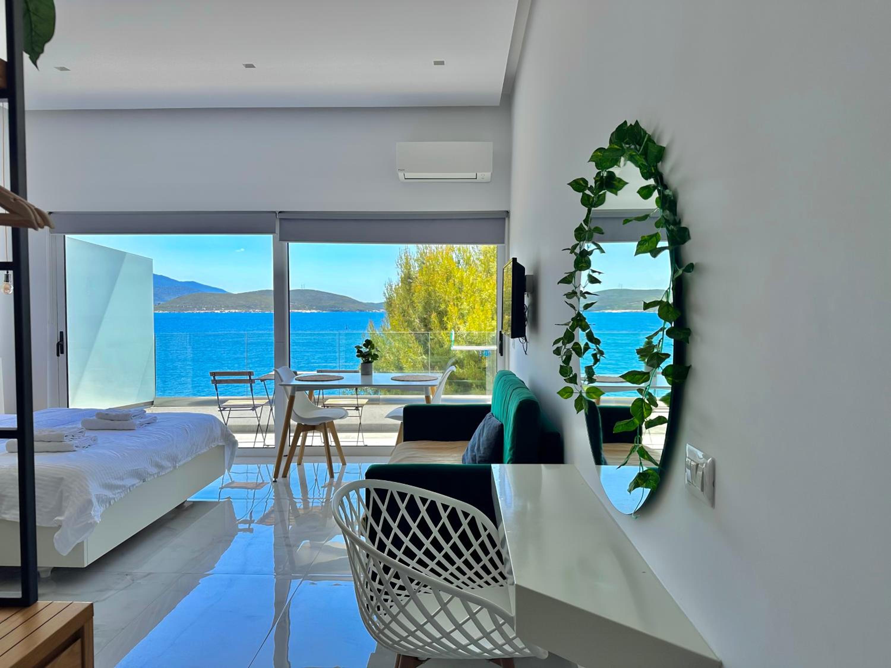 Sea Horizon Vsl Suites & Apartments
