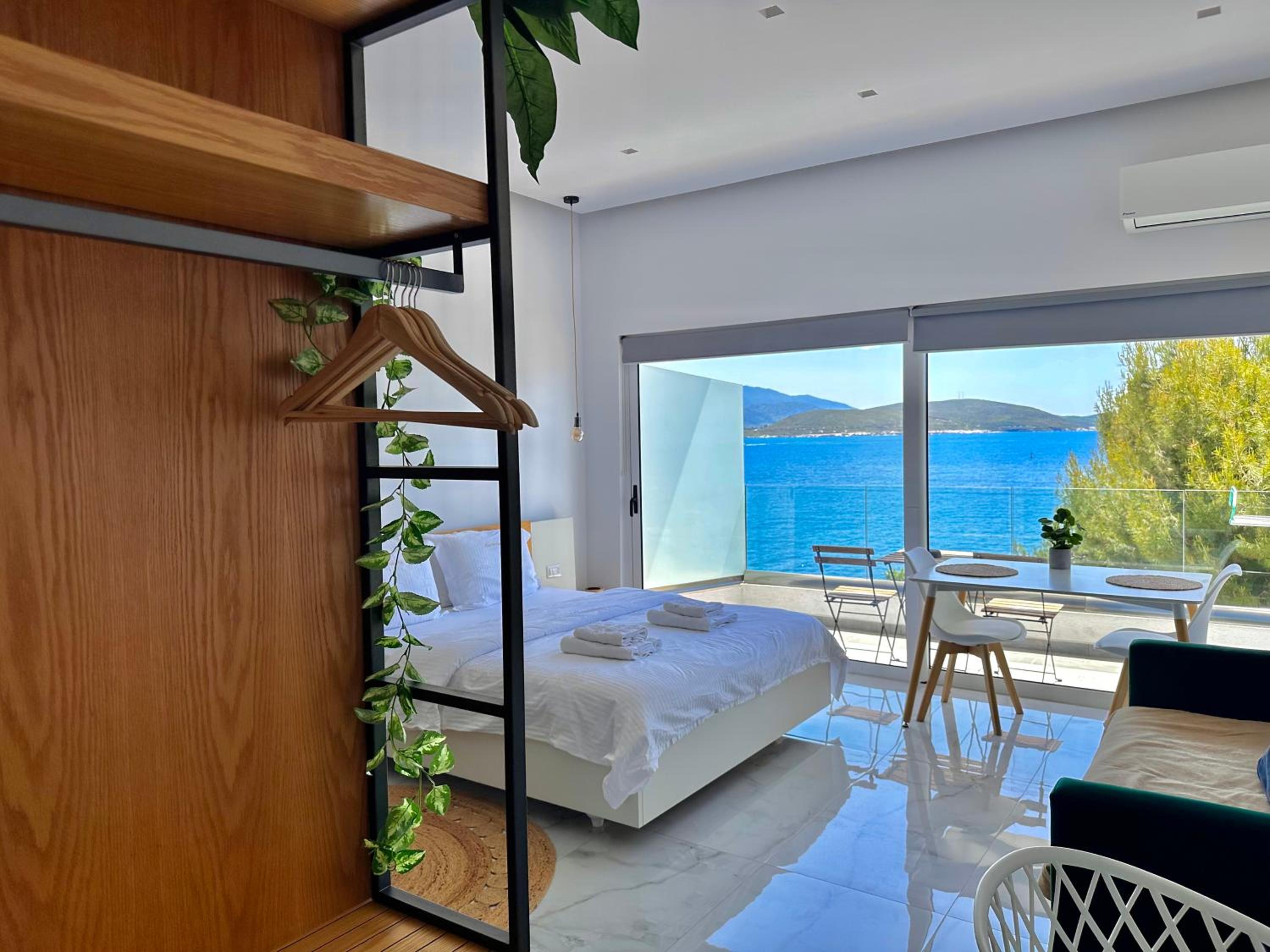 Sea Horizon Vsl Suites & Apartments