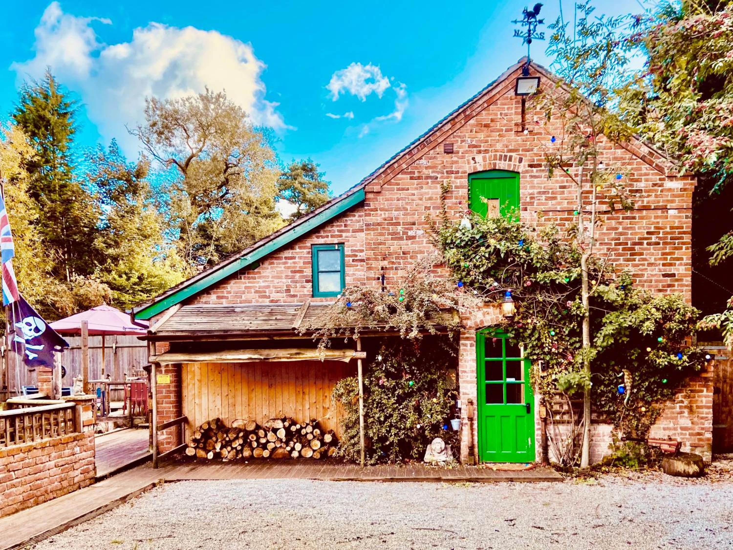 Squirrel Barn