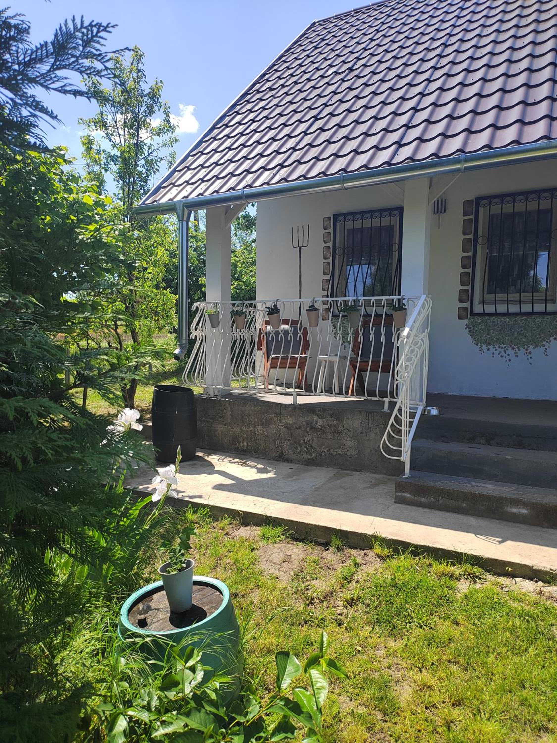 Marina Cottage