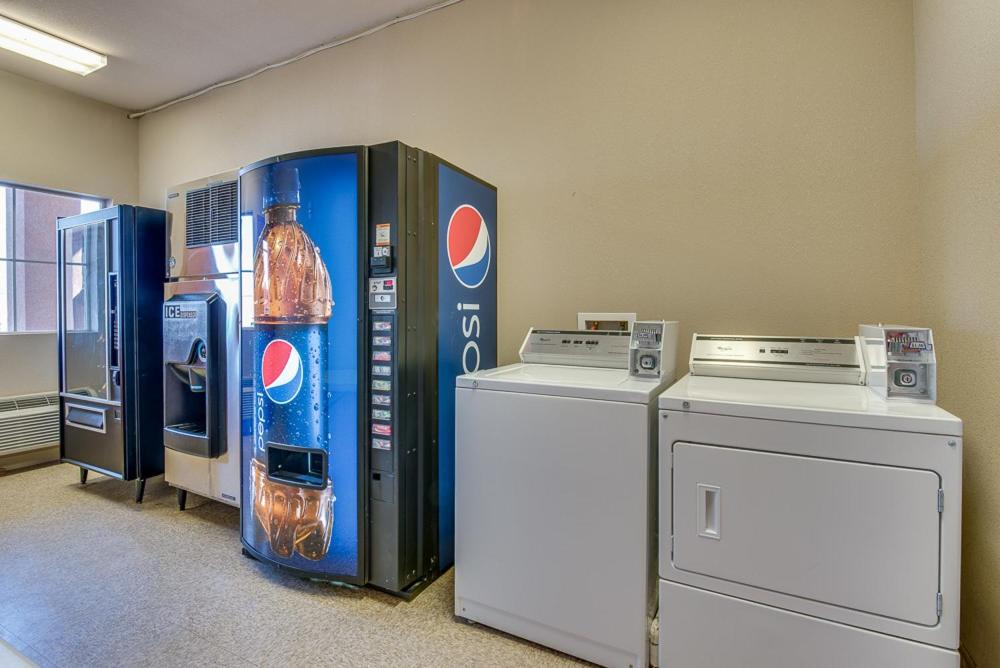 Executive Inn  Suites Cushing - Property Image 11