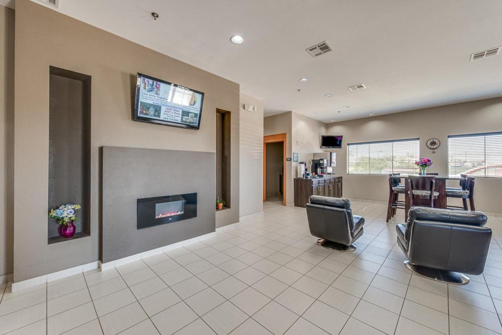 Executive Inn  Suites Cushing - Property Image 5