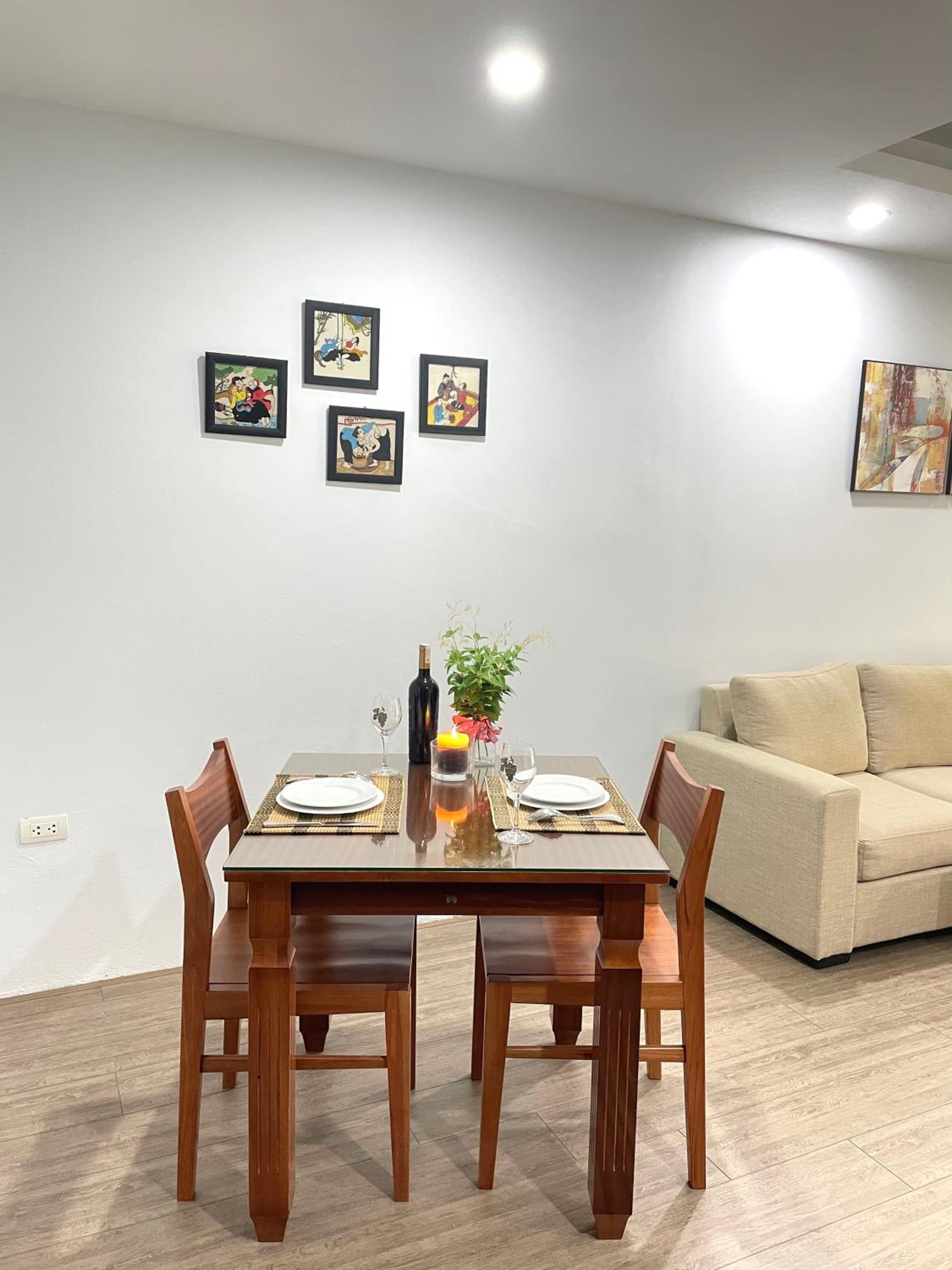 May Residence-800m from Opera House