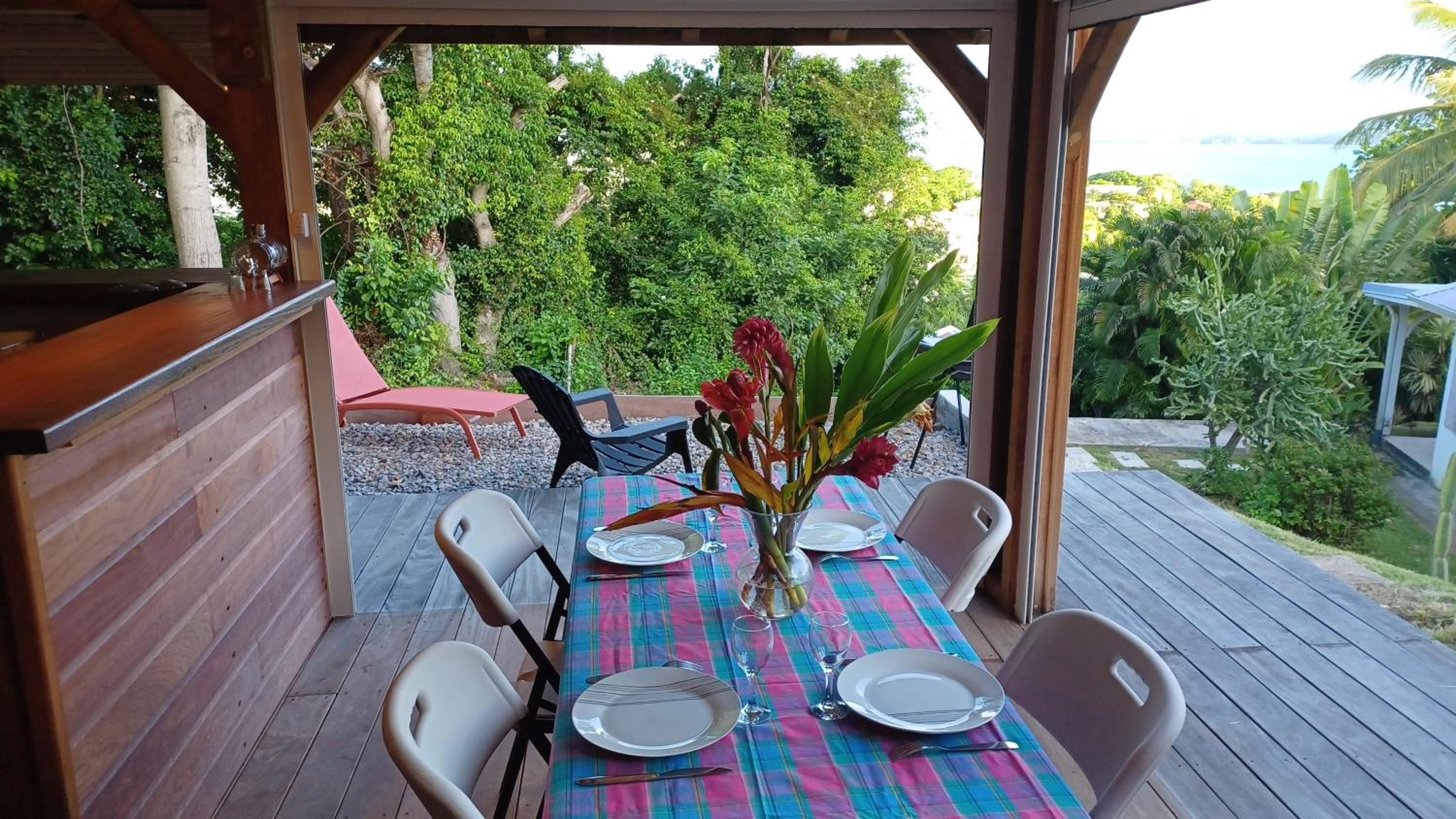 Chez Lyly et Lolo, logement indépendant chez l'habitant view 4