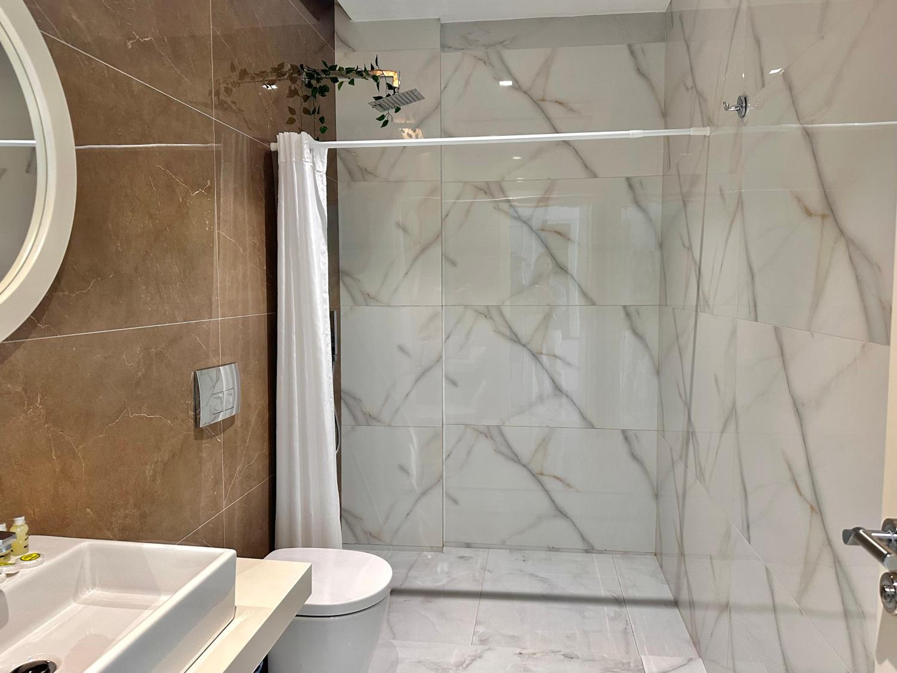 Sea Horizon Vsl Suites & Apartments