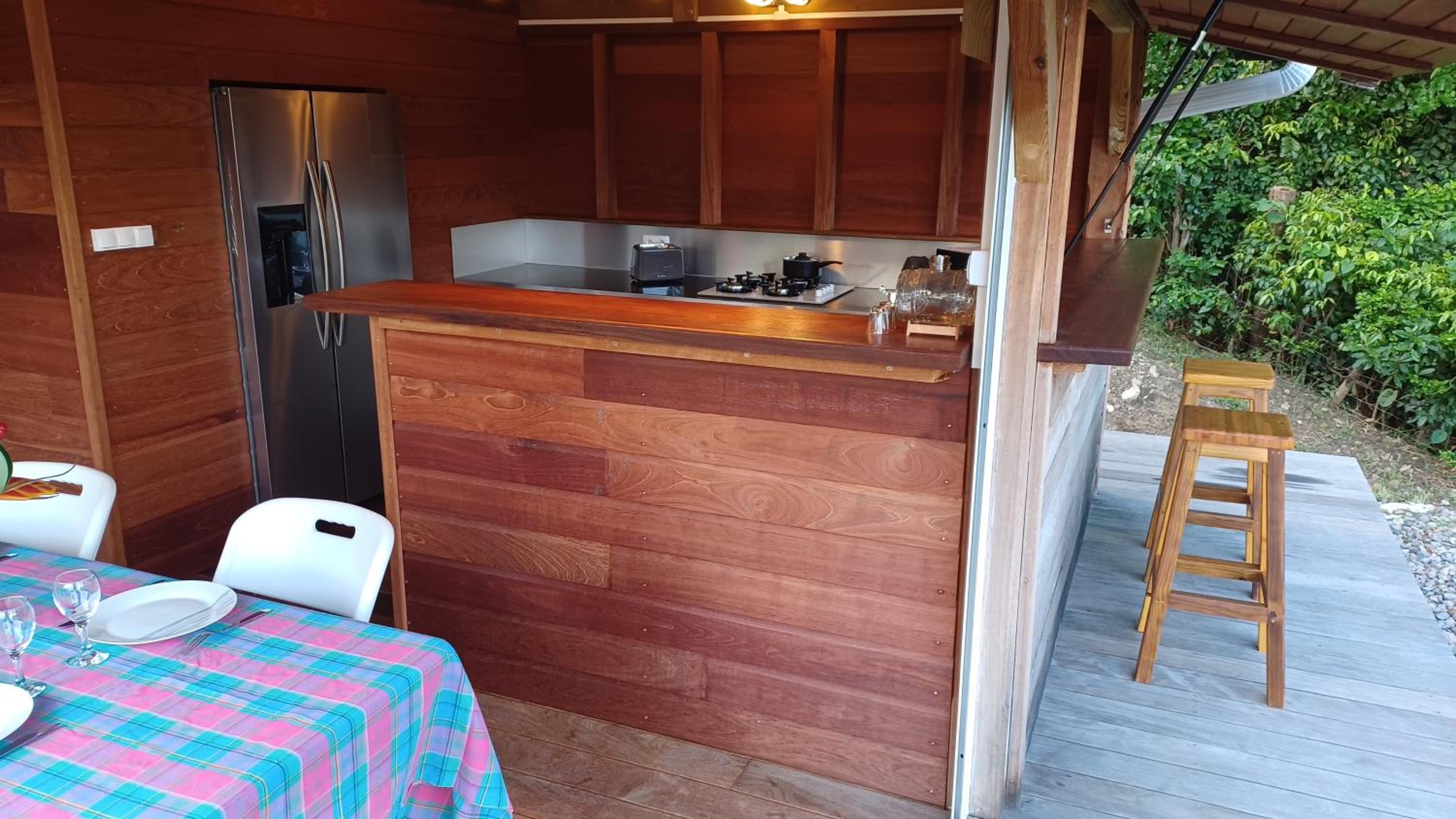 Chez Lyly et Lolo, logement indépendant chez l'habitant view 2