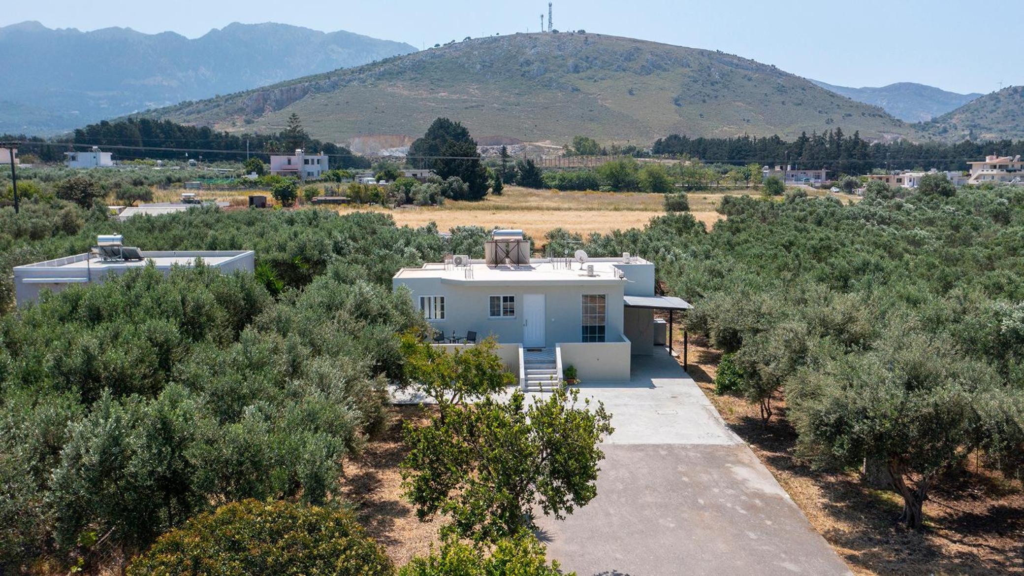 Calma Country Living