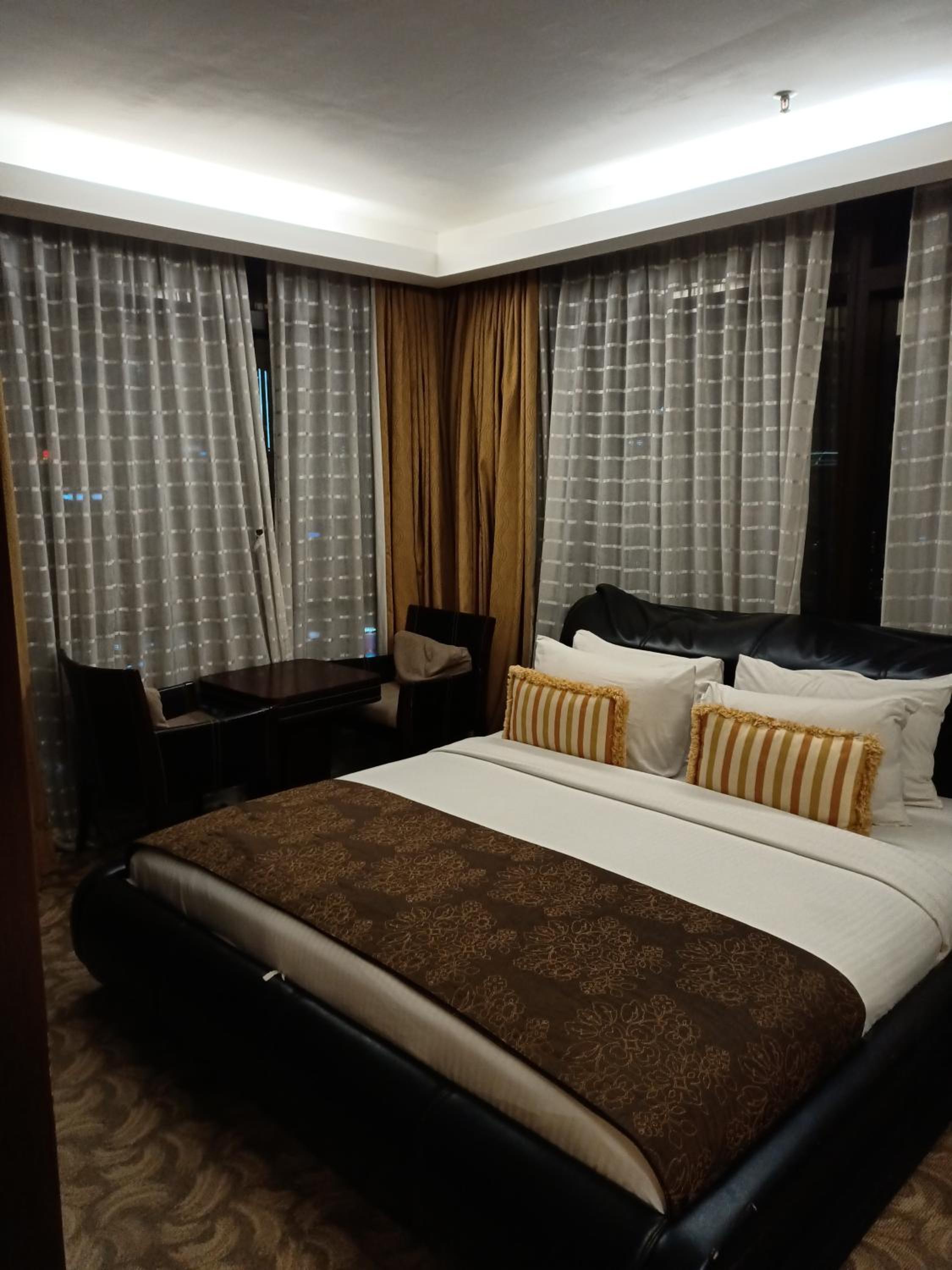The Platinum Suites KLCC By Shanta