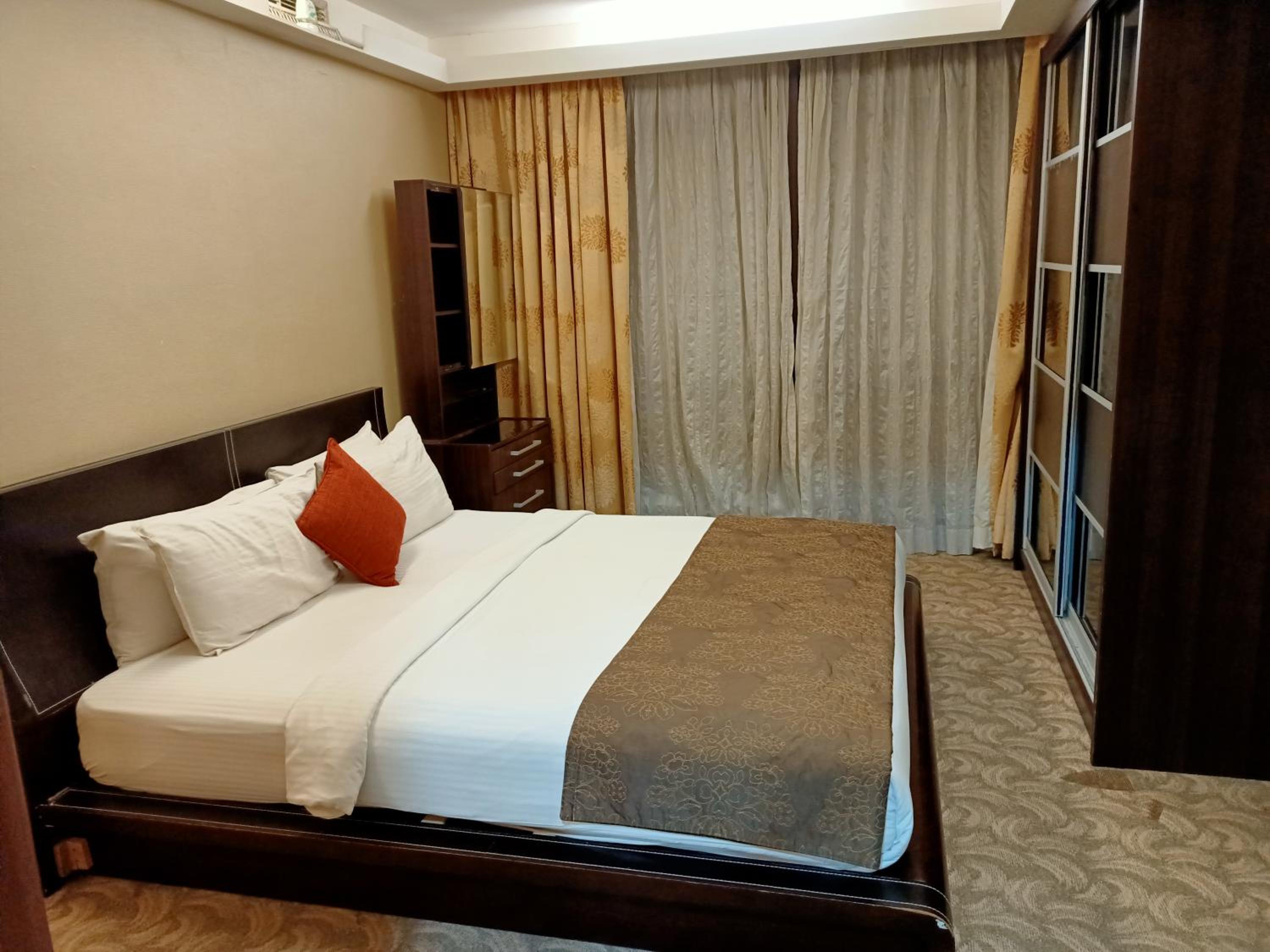 The Platinum Suites KLCC By Shanta