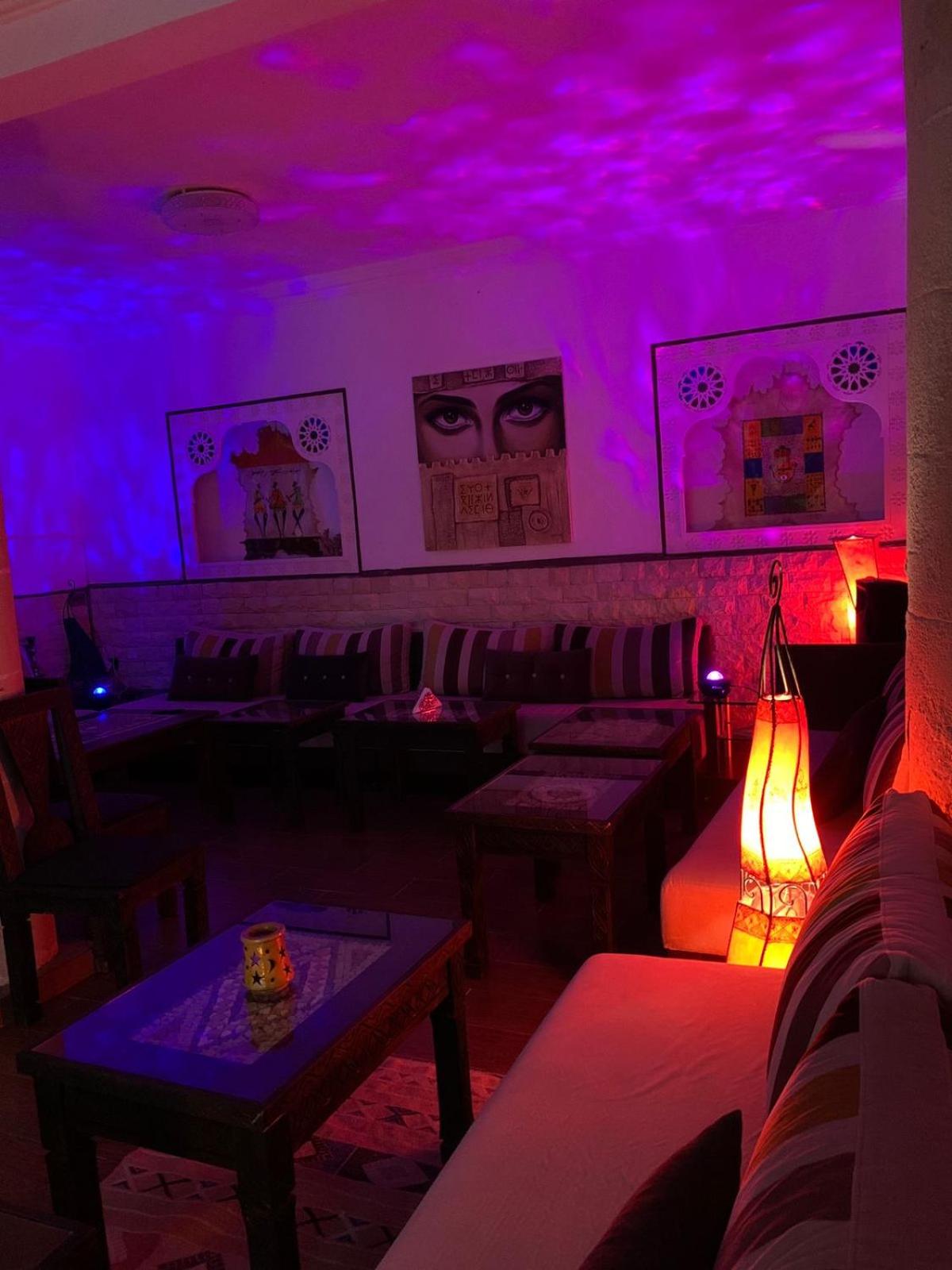 lounge