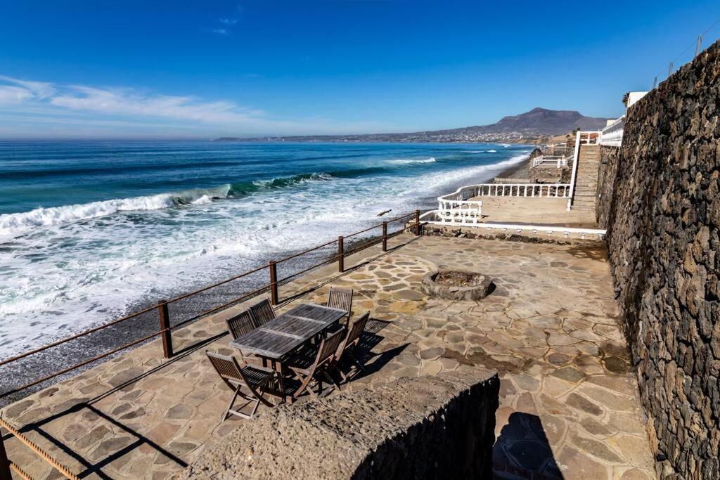 Oceanfront Home with Private Pool and Hot Tub