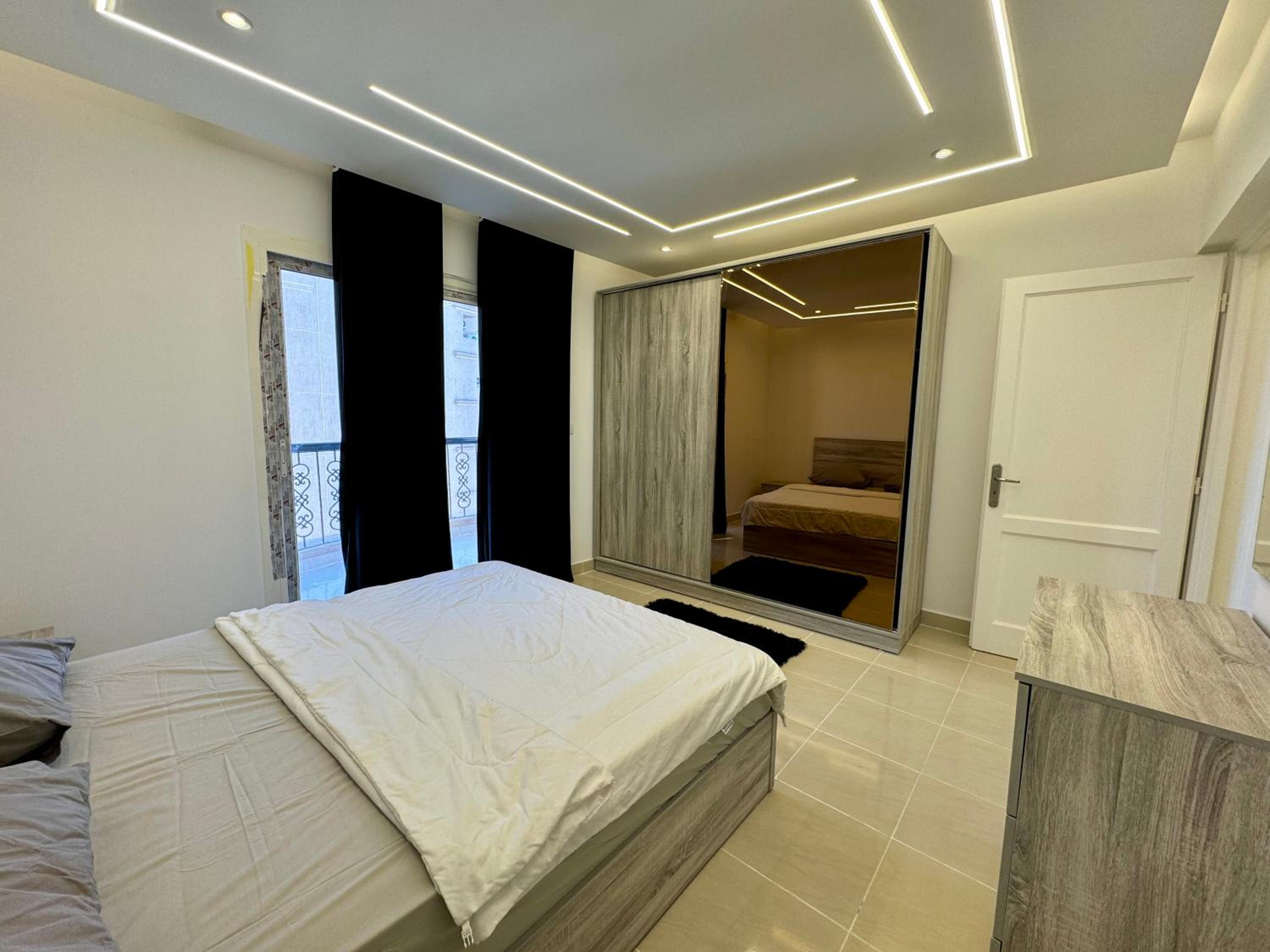 Luxurious 2 Bedrooms In Rehab City